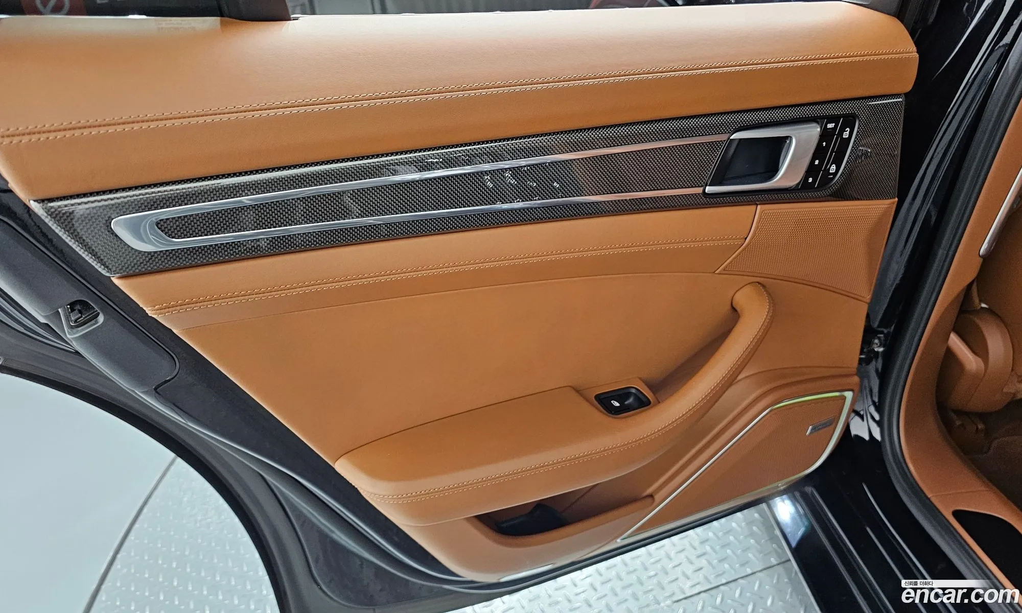 Porsche Panamera 2020 WP0AG297XLL146615 — 28