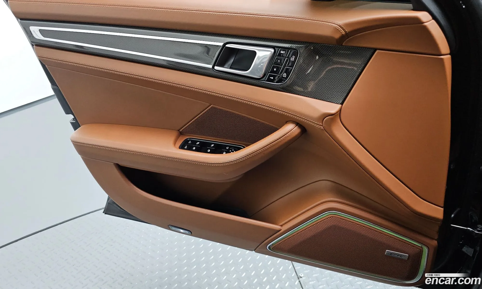 Porsche Panamera 2020 WP0AG297XLL146615 — 19