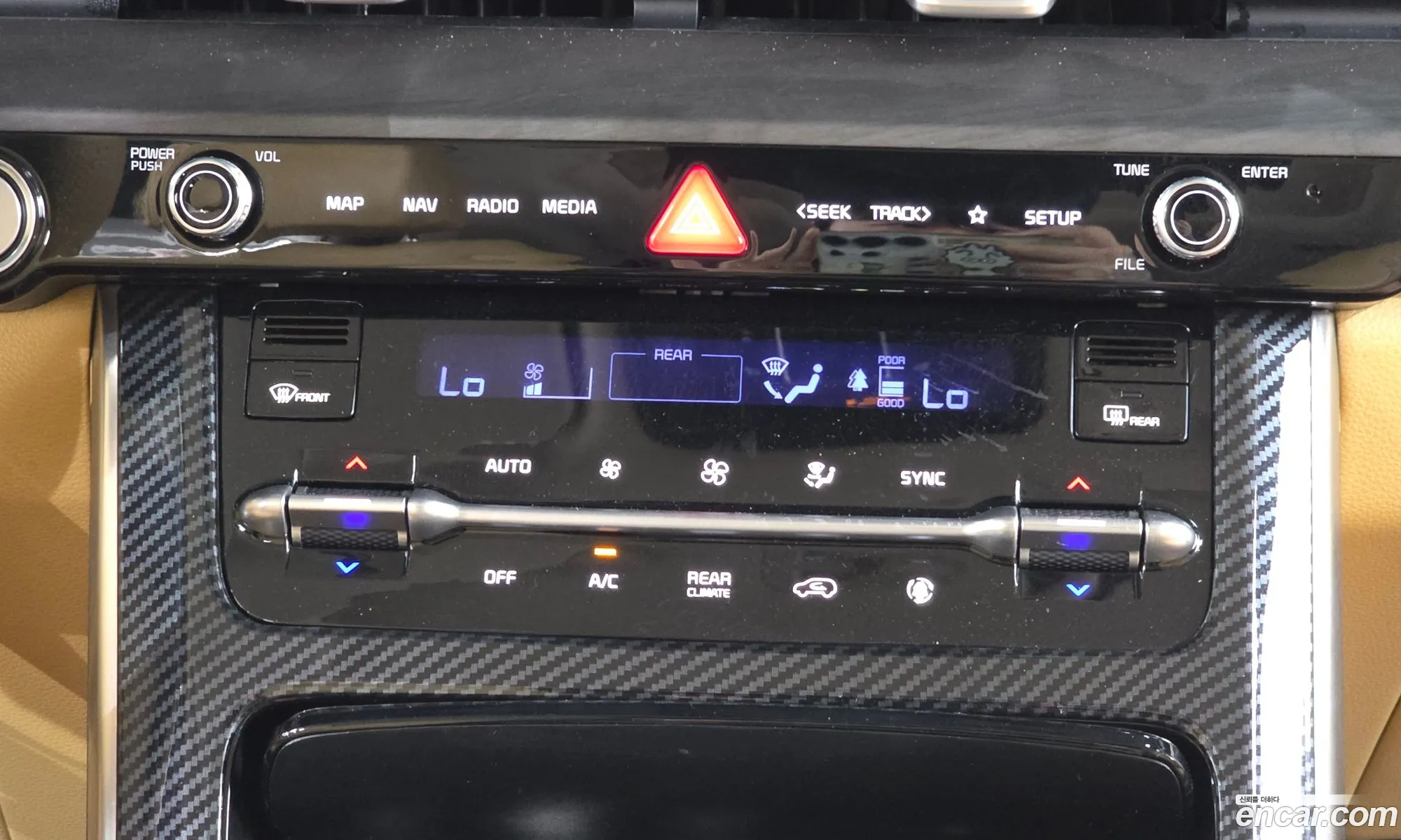 Kia Carnival 2022 — 37