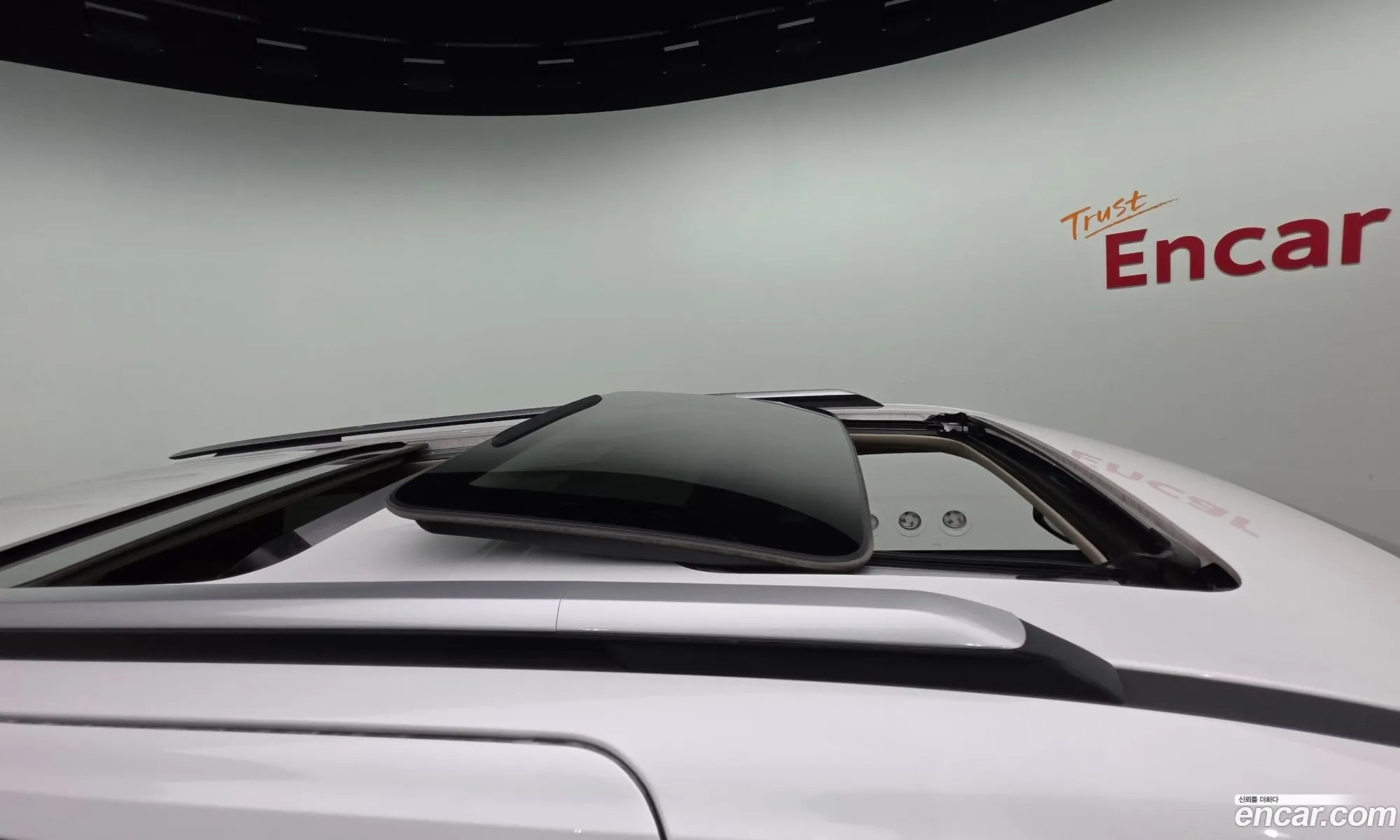 Kia Carnival 2022 — 25