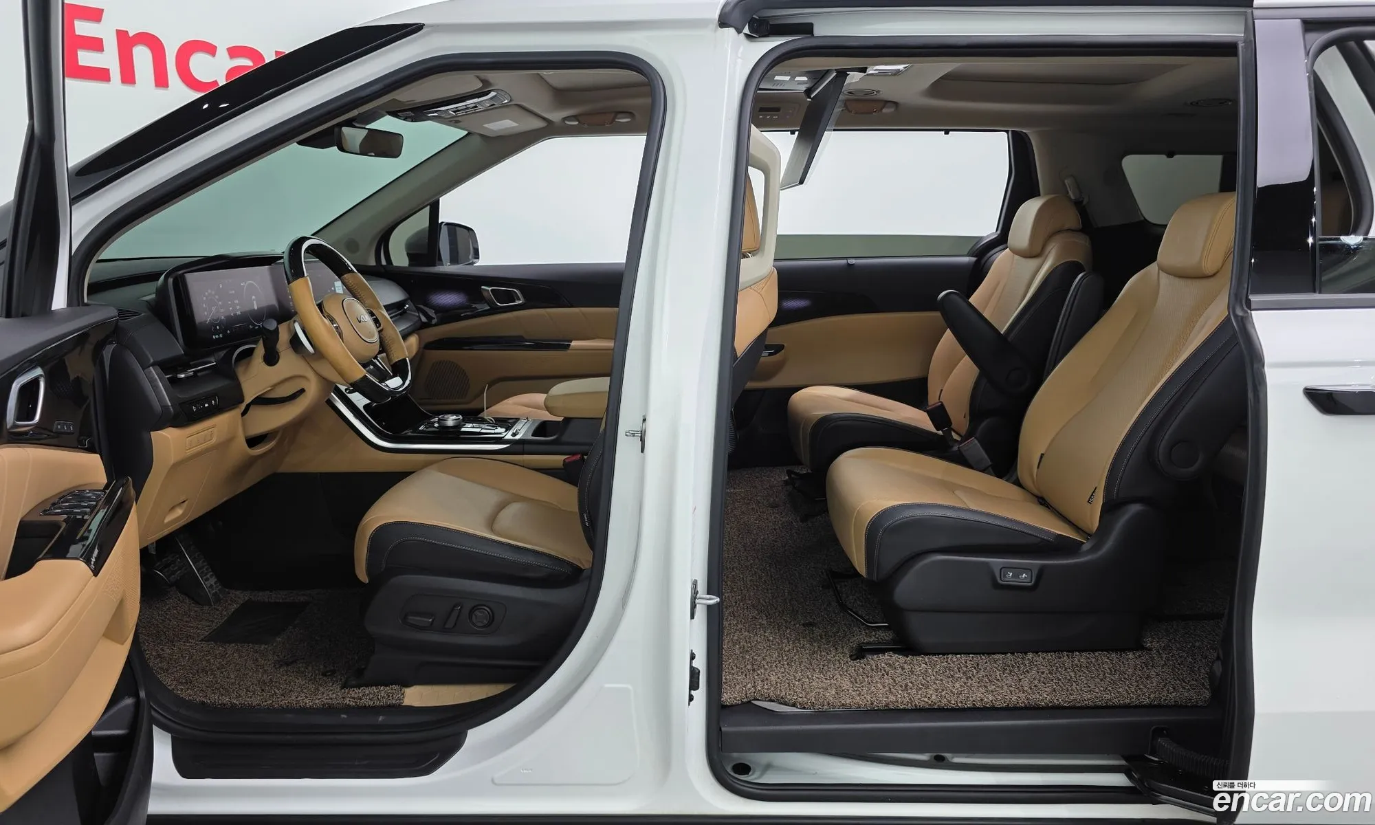 Kia Carnival 2022 — 9
