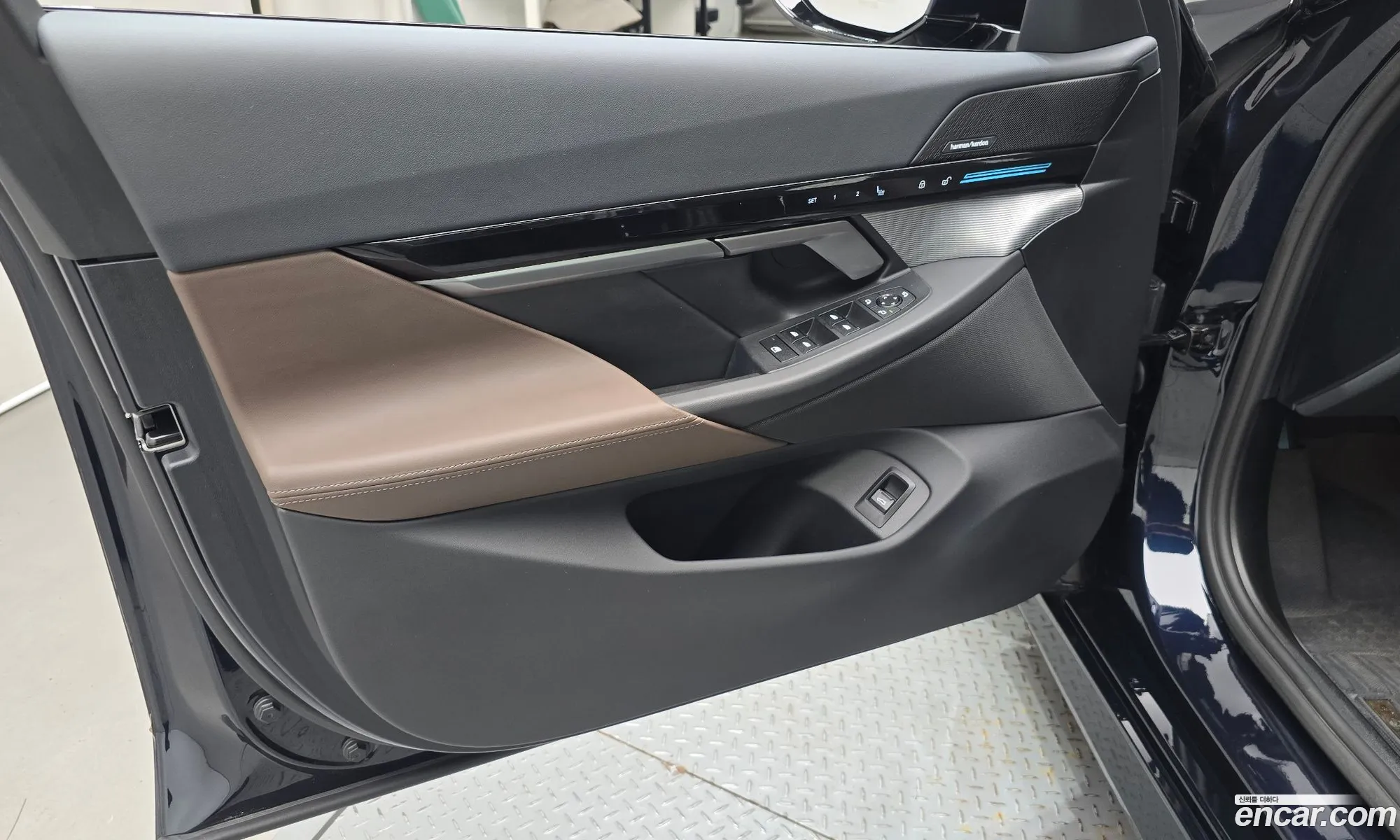 BMW 5 Series 2023 — 4