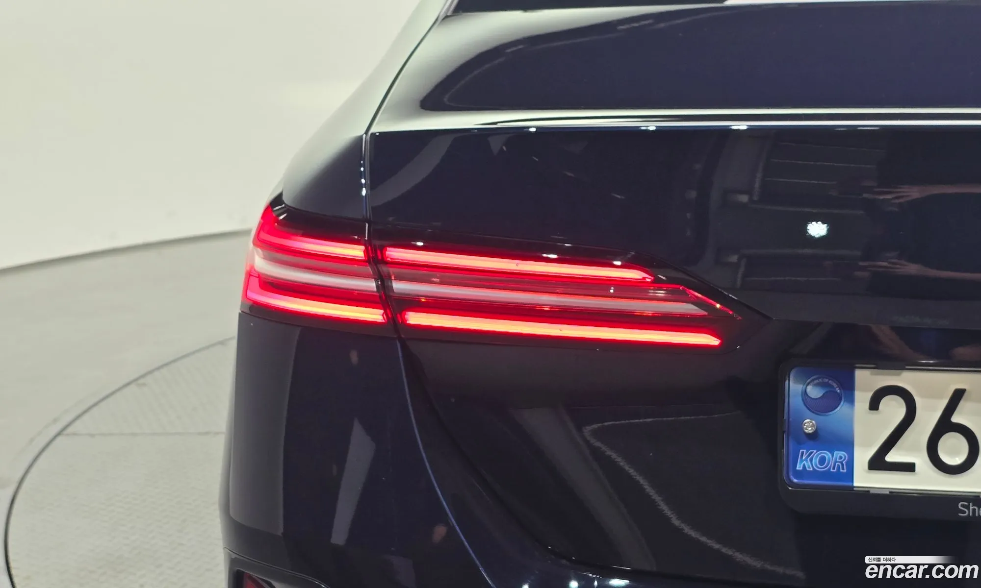 BMW 5 Series 2023 — 17
