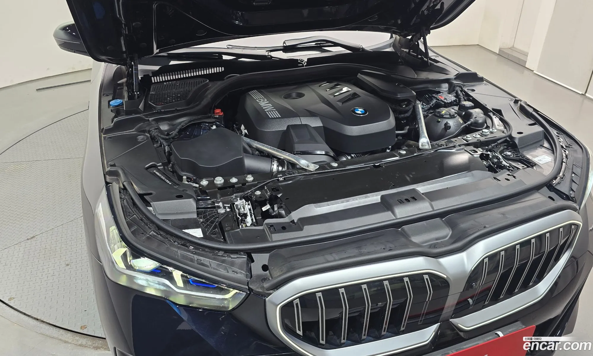 BMW 5 Series 2023 — 30