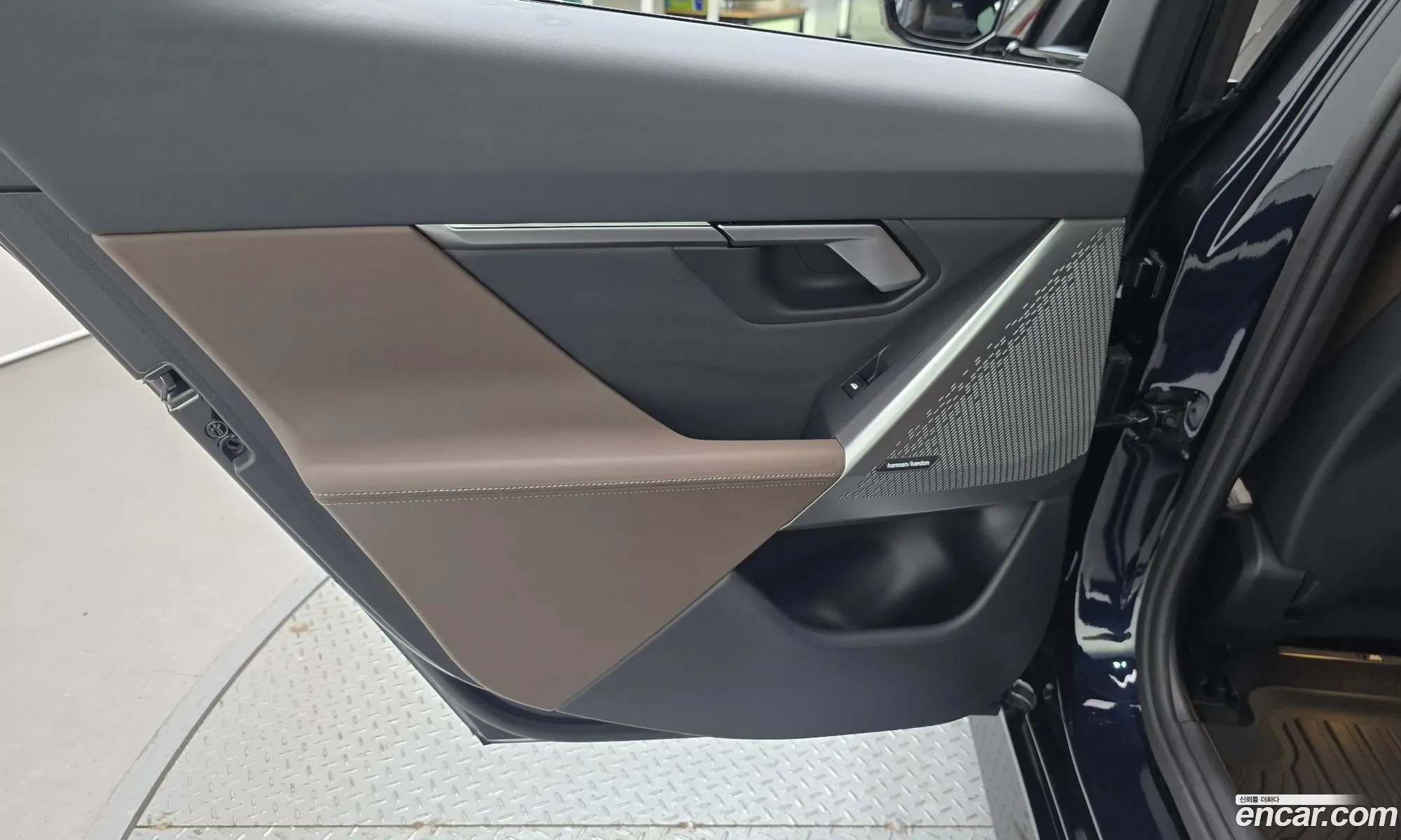 BMW 5 Series 2023 — 6