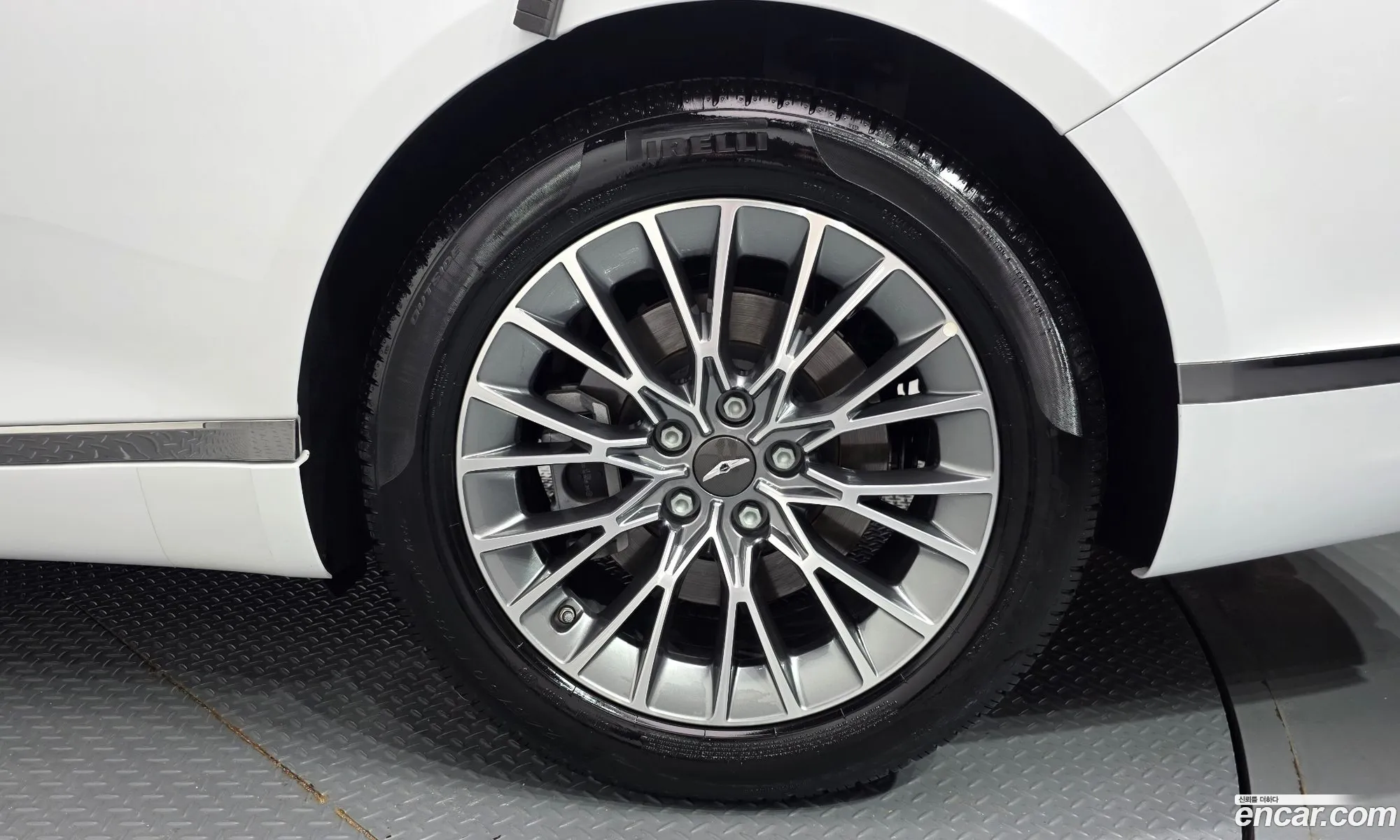 Genesis G80 2023 KMTGB41CDPU189627 — 27
