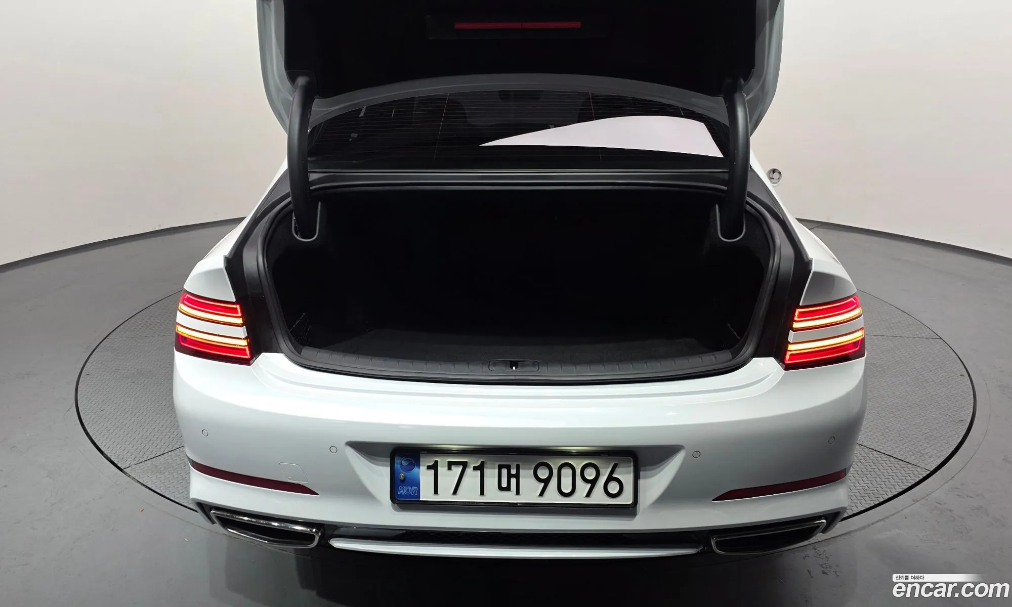 Genesis G80 2023 KMTGB41CDPU189627 — 14