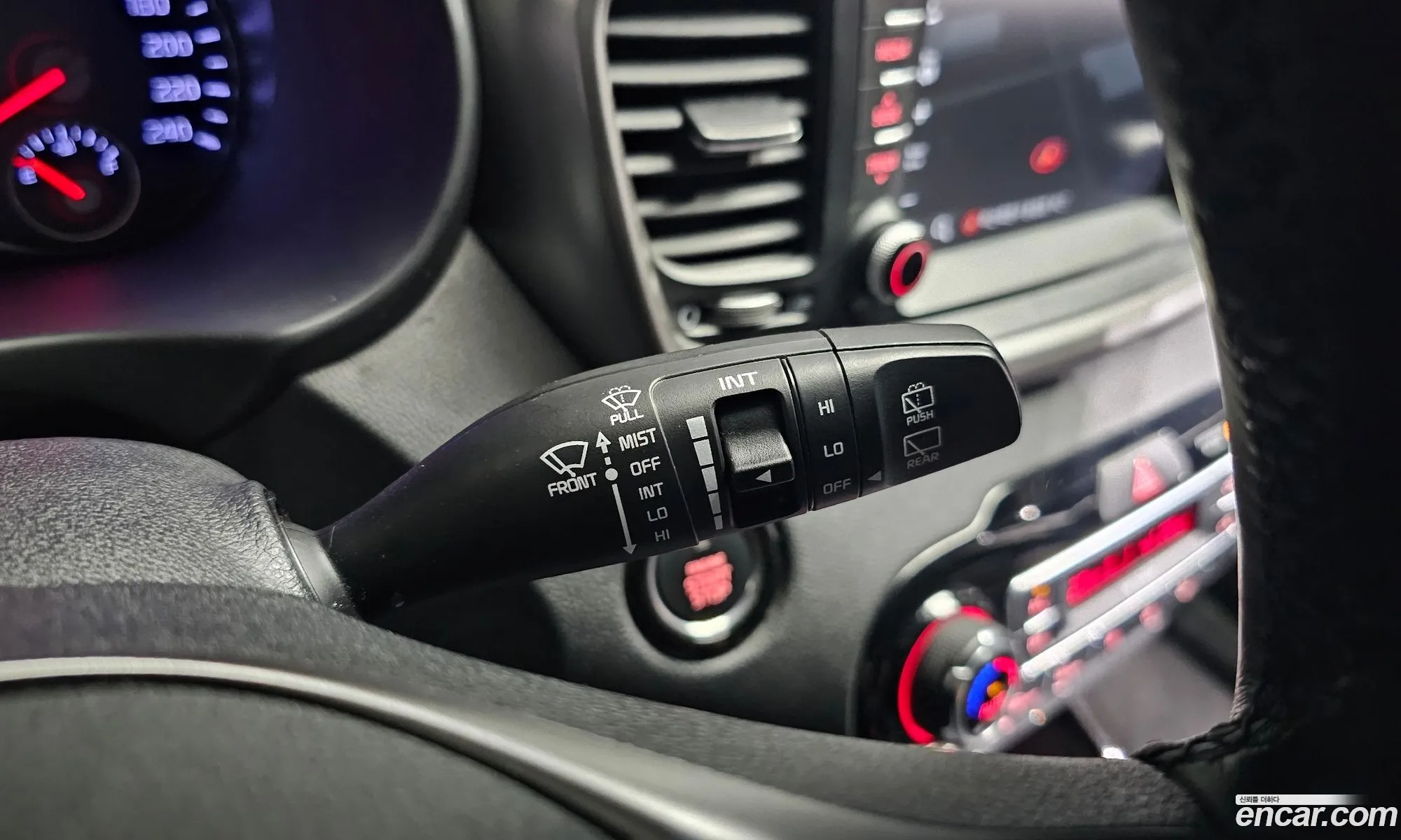 Kia Sorento 2018 KNAPG81BBJA460339 — 30