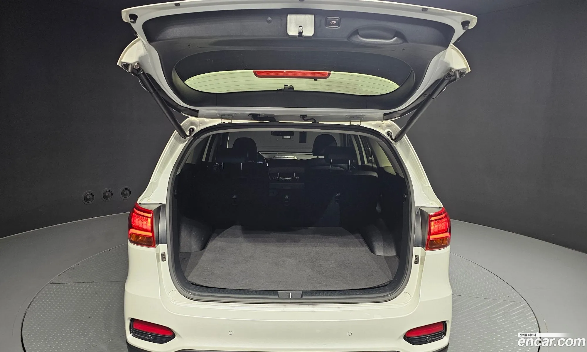Kia Sorento 2018 KNAPG81BBJA460339 — 3