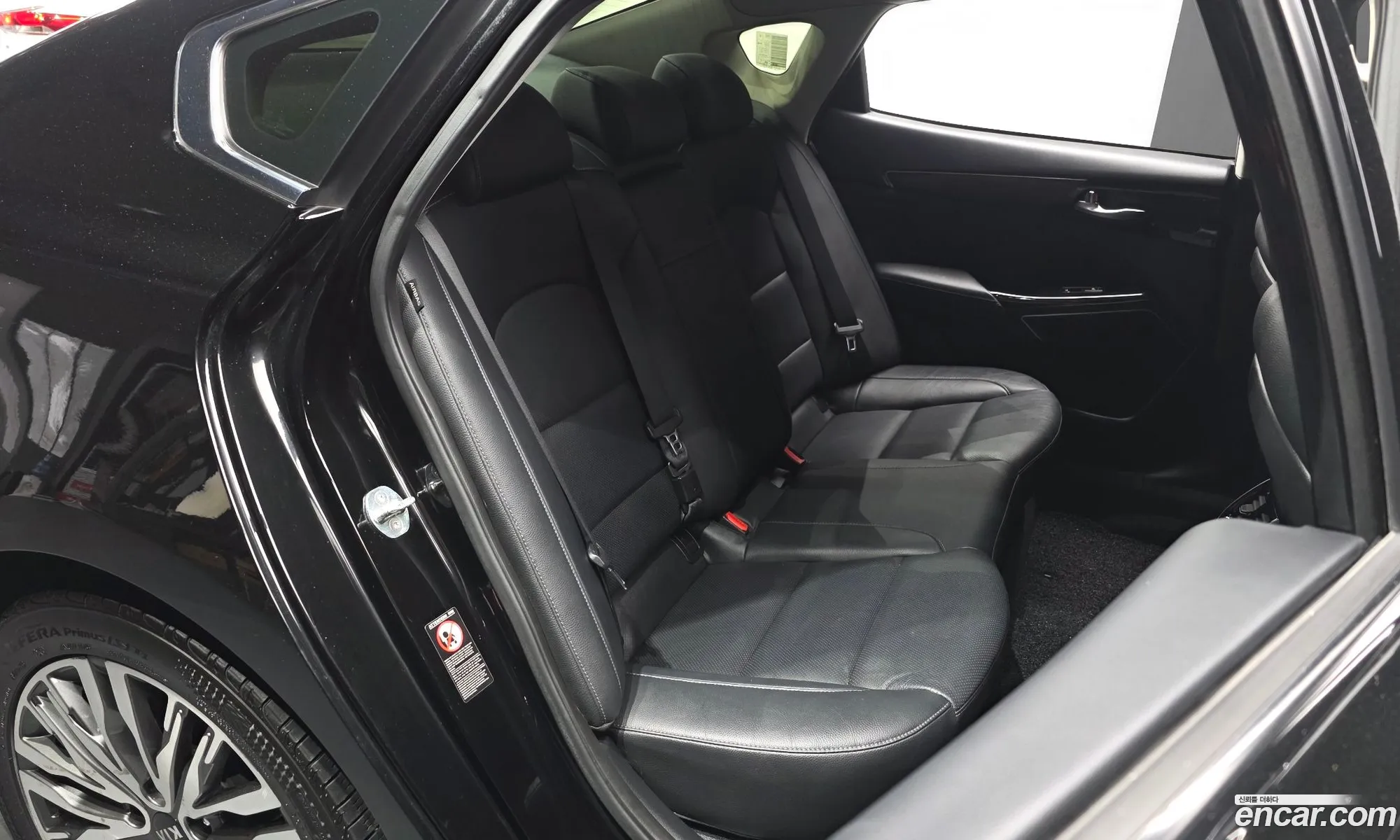 Kia K7 Premier 2019 KNALB41BBLA199767 — 23