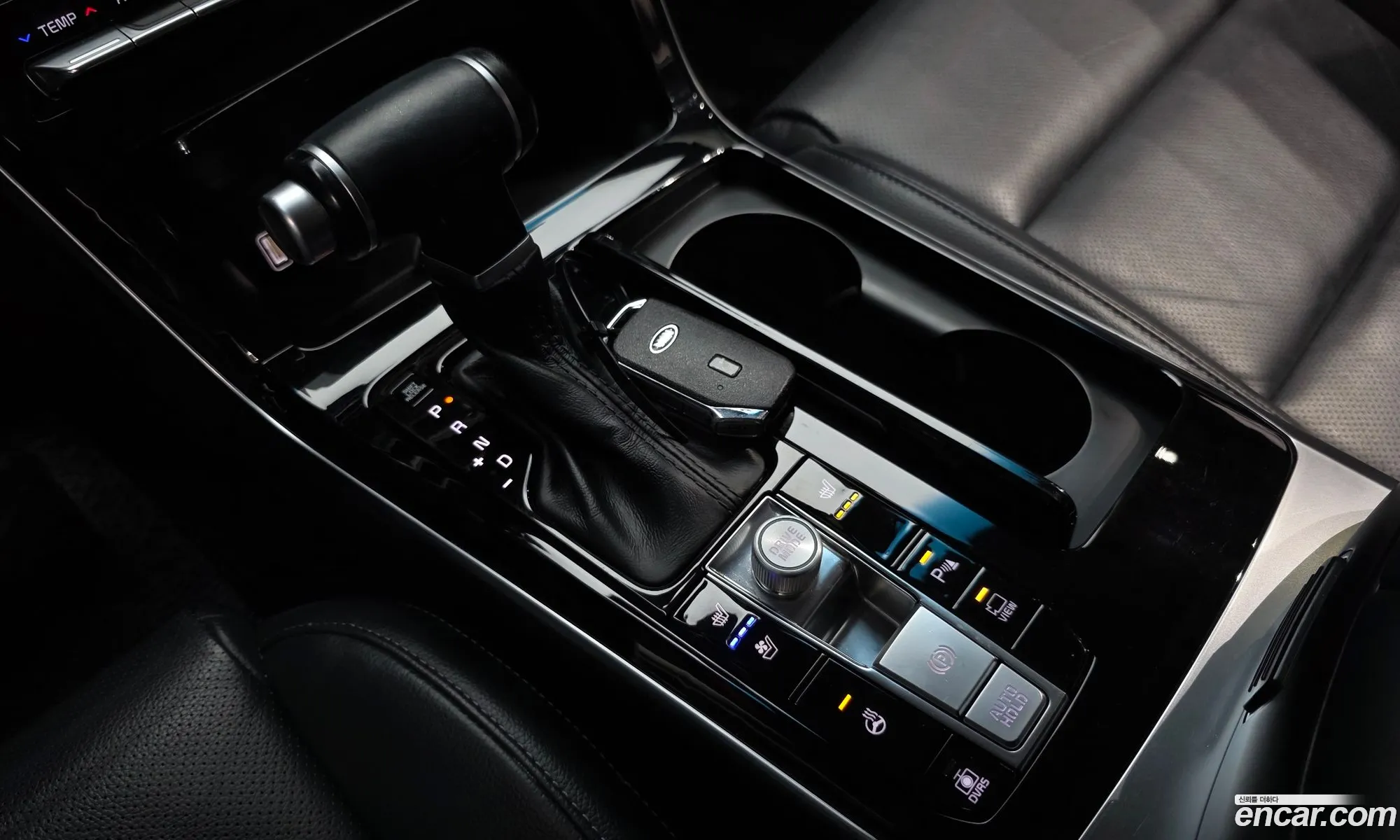 Kia K7 Premier 2019 KNALB41BBLA199767 — 6