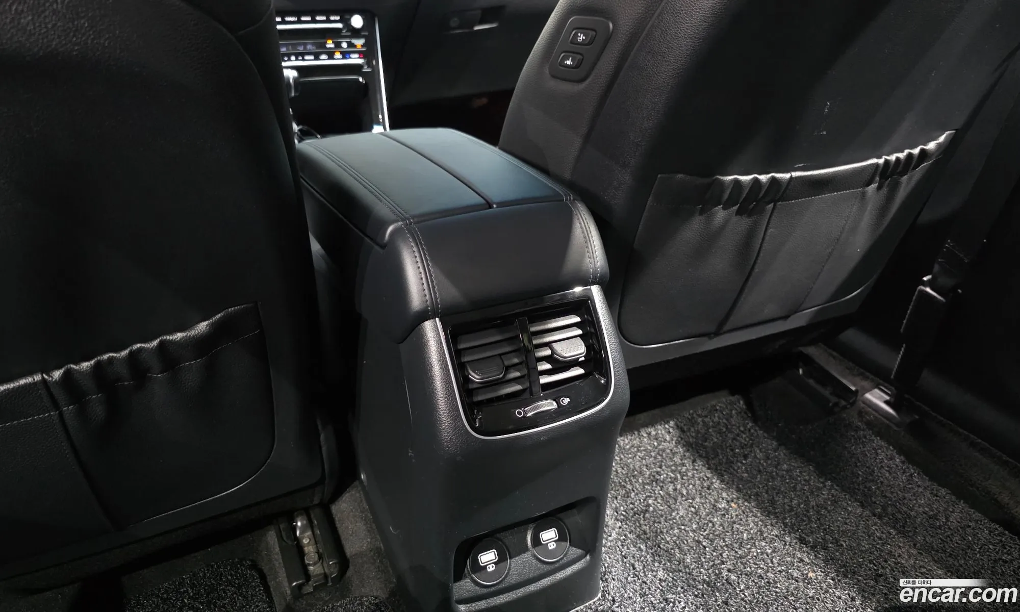 Kia K7 Premier 2019 KNALB41BBLA199767 — 32