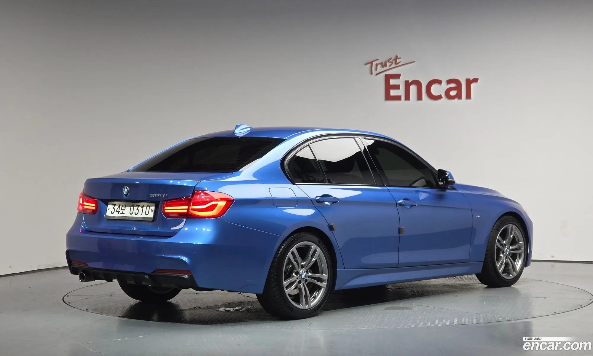 BMW 3 Series 2016 WBA8A9103GK822631 — 30