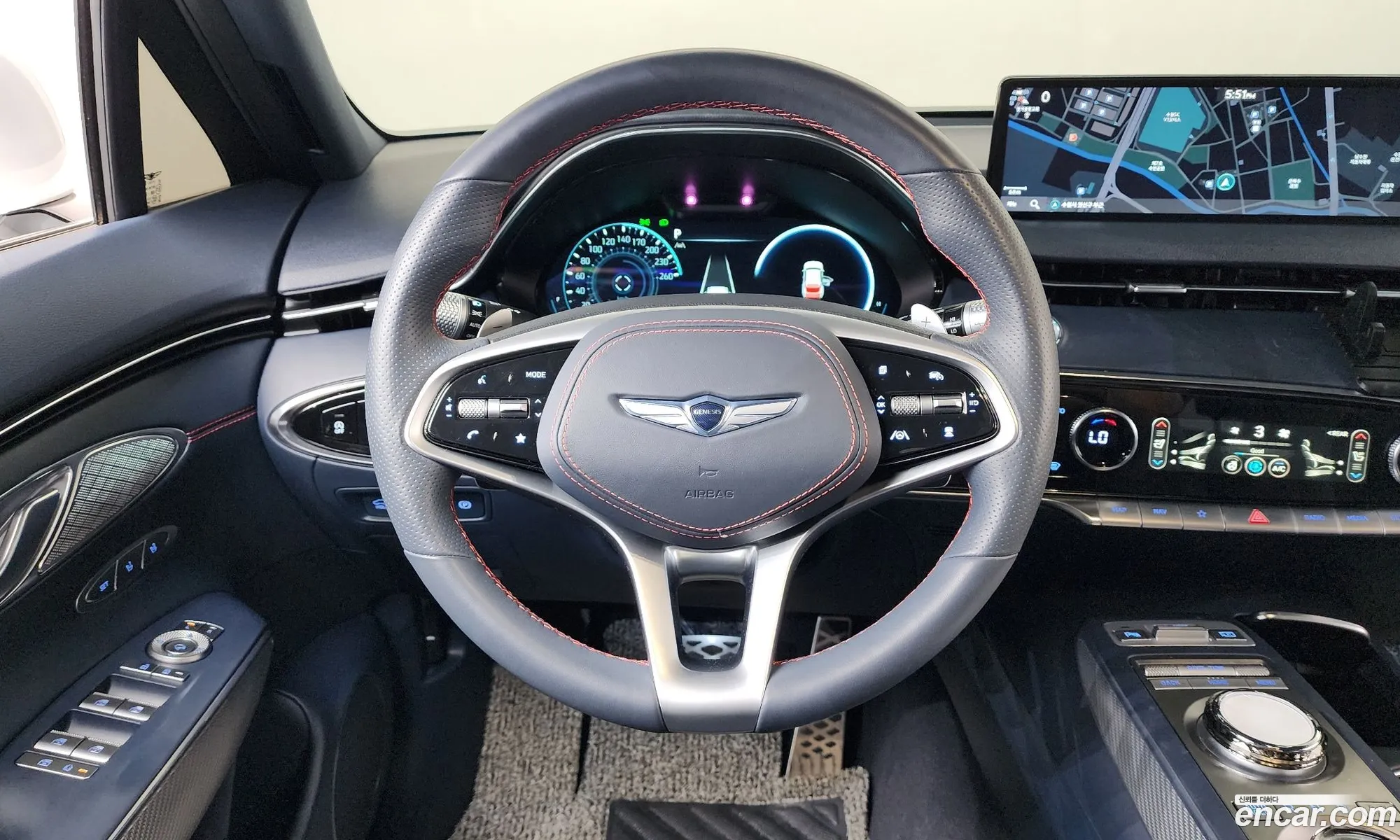 Genesis GV70 2022 — 18