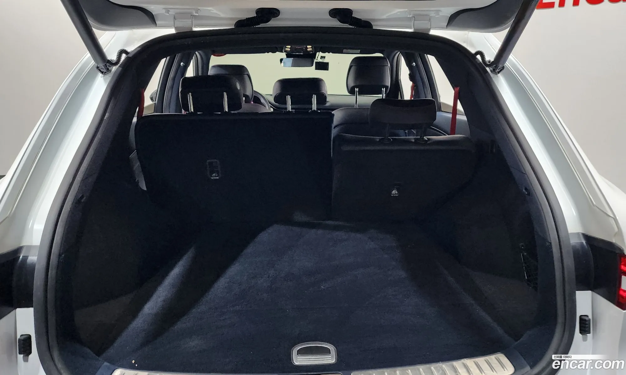 Genesis GV70 2022 — 4