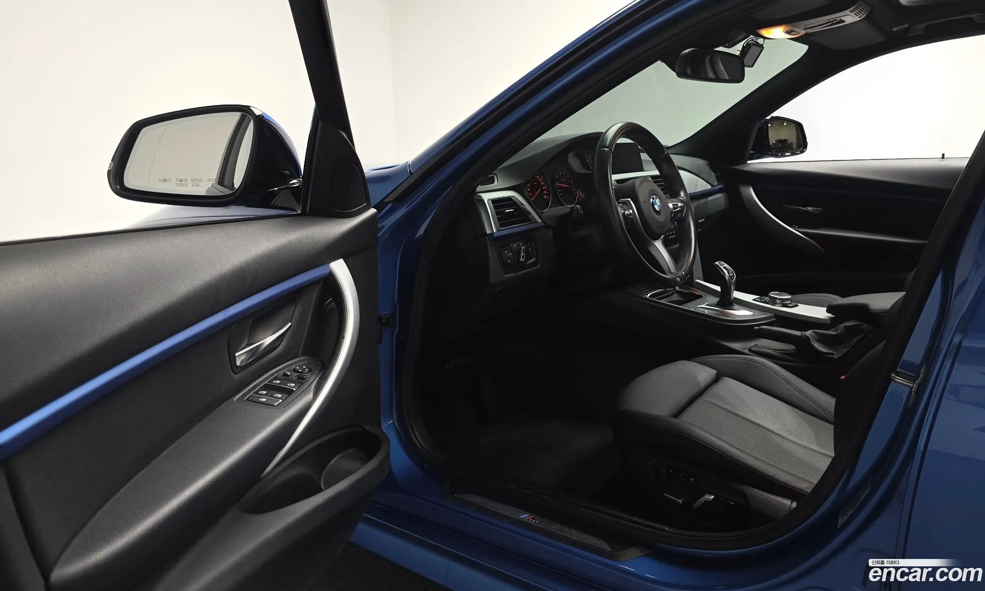 BMW 3 Series 2016 WBA8A9103GK822631 — 14