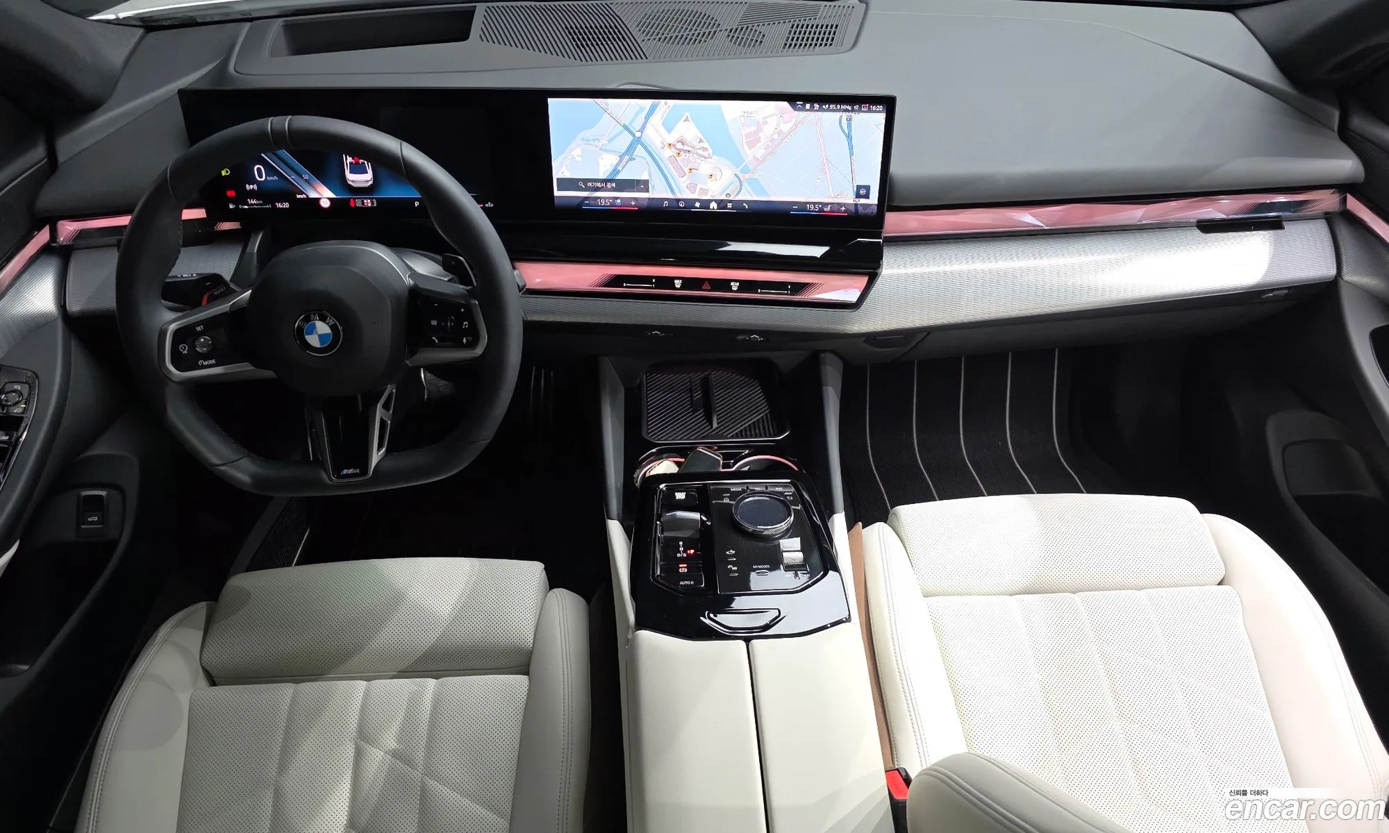 BMW 5 Series 2025 — 22