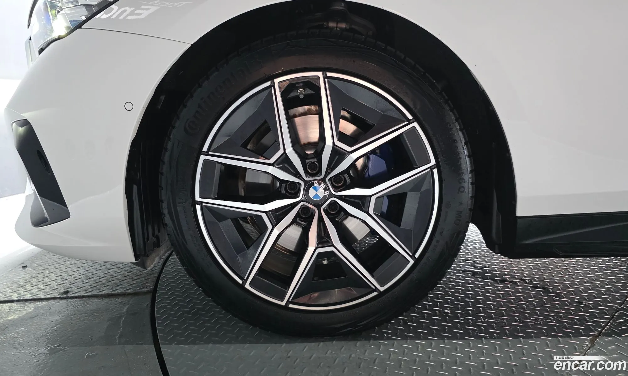 BMW 5 Series 2025 — 2