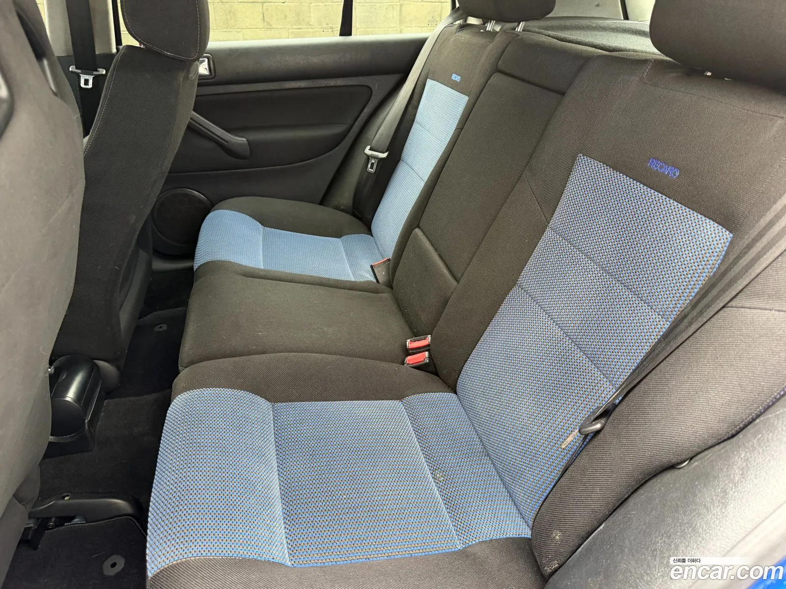 Volkswagen Golf 2000 — 11
