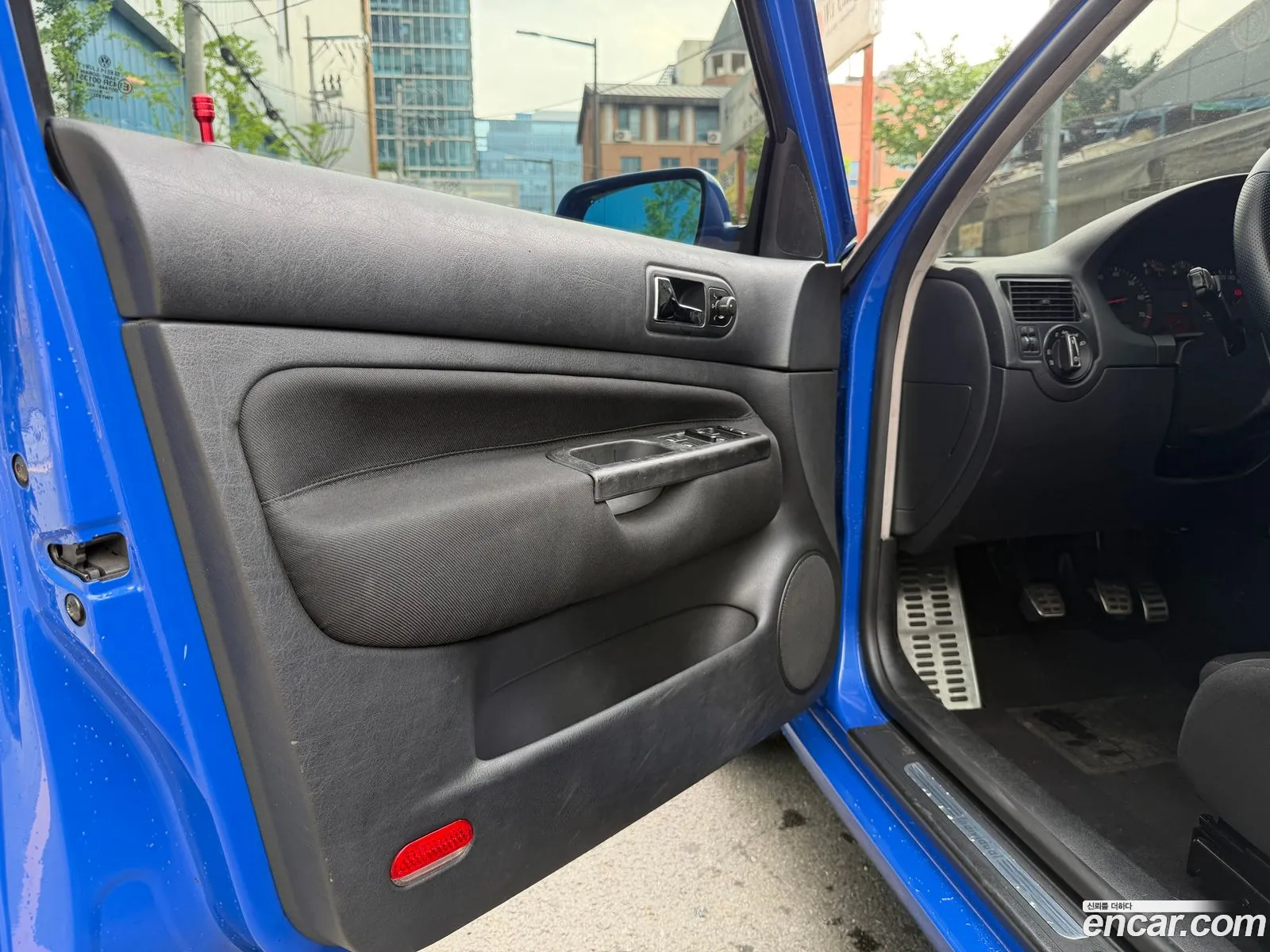 Volkswagen Golf 2000 — 13