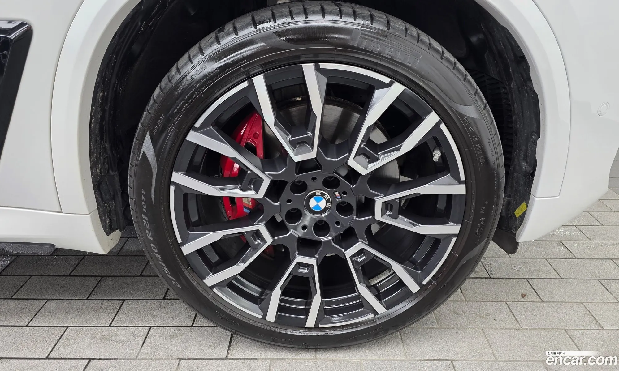 BMW X5 2023 — 24
