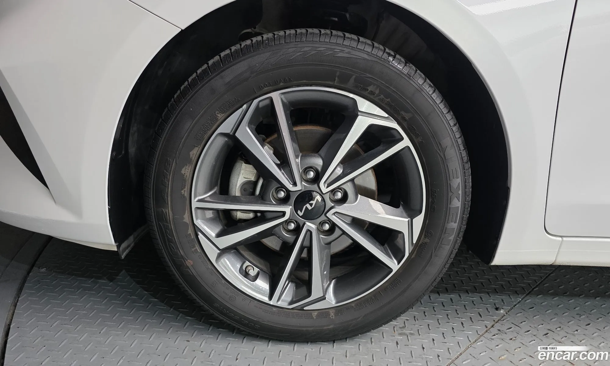 Kia K3 2022 — 3