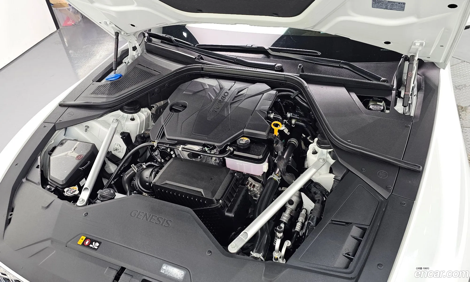 Genesis G80 2025 KMTGB41CDTU311405 — 21