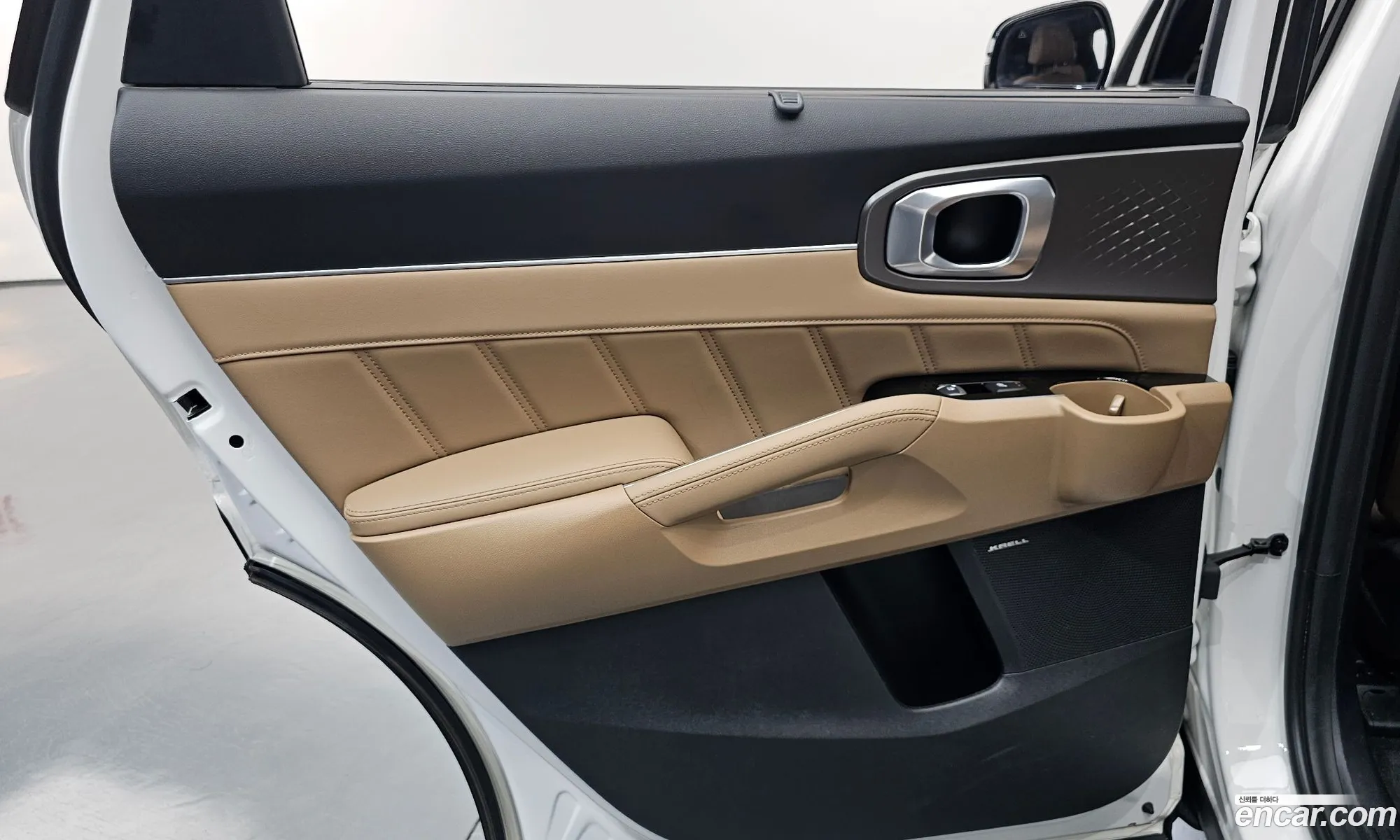 Kia Sorento 2024 — 19