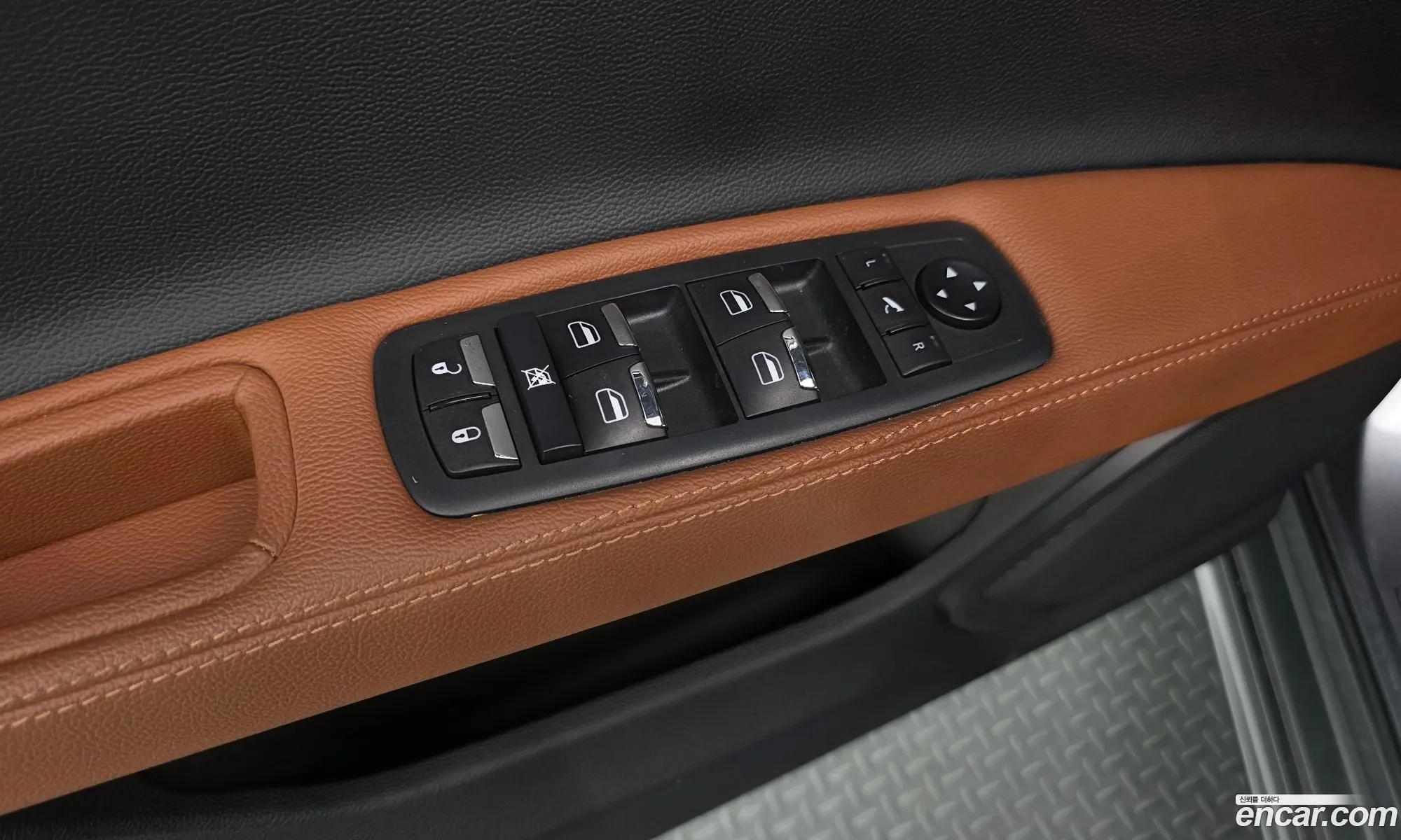 Maserati Ghibli 2022 — 10