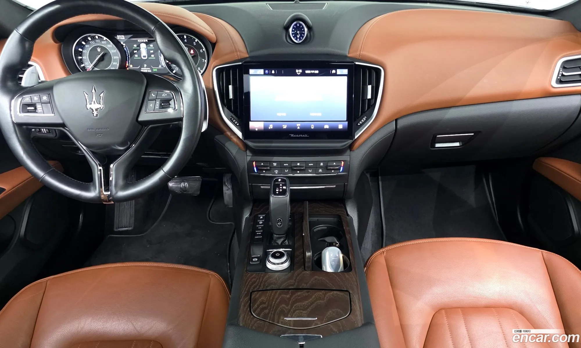 Maserati Ghibli 2022 — 8