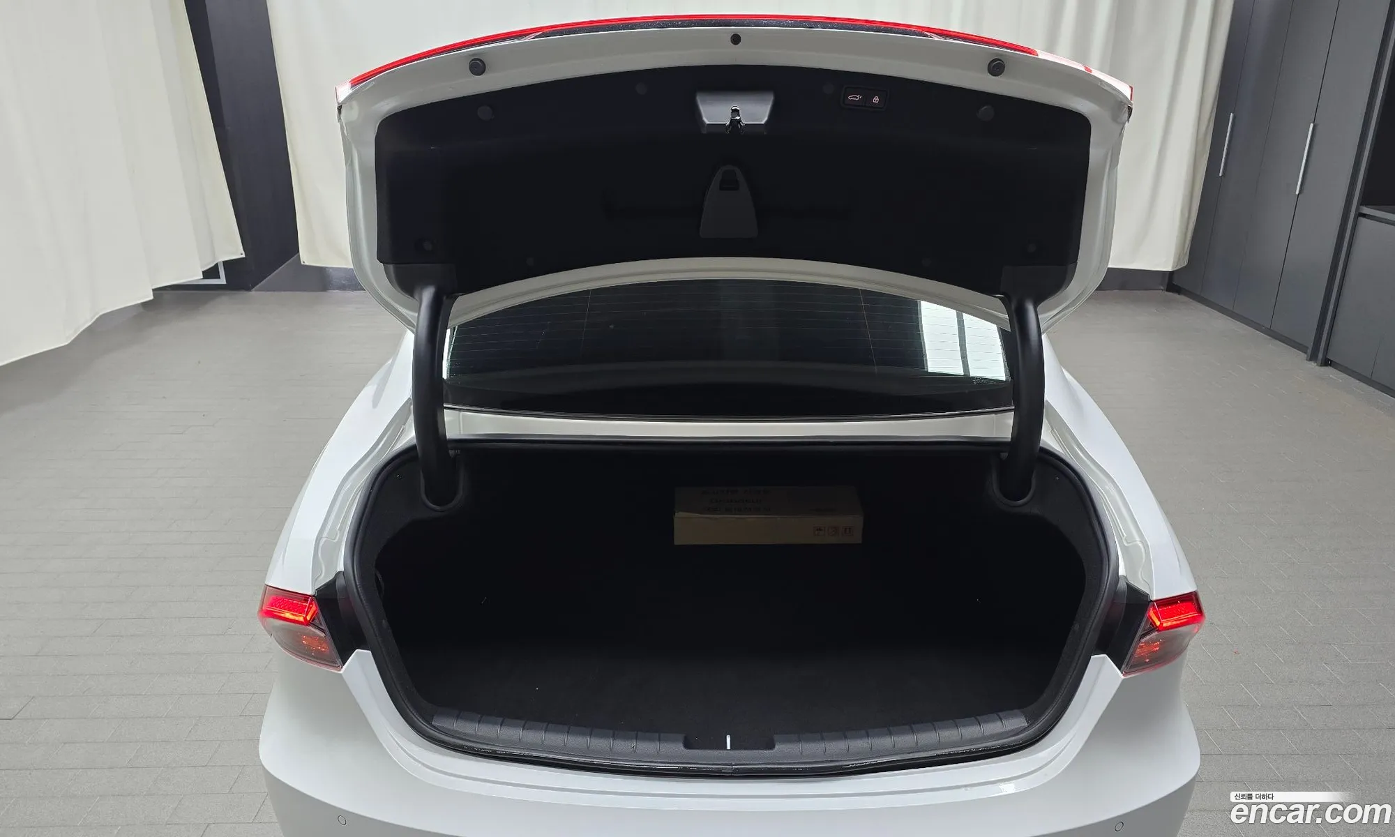 Hyundai Grandeur IG 2020 — 15