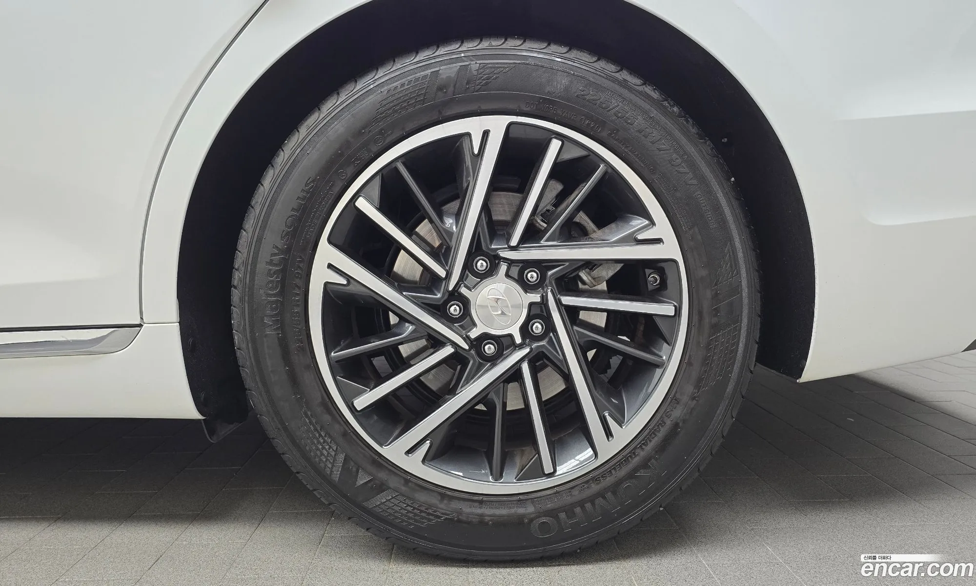 Hyundai Grandeur IG 2020 — 21