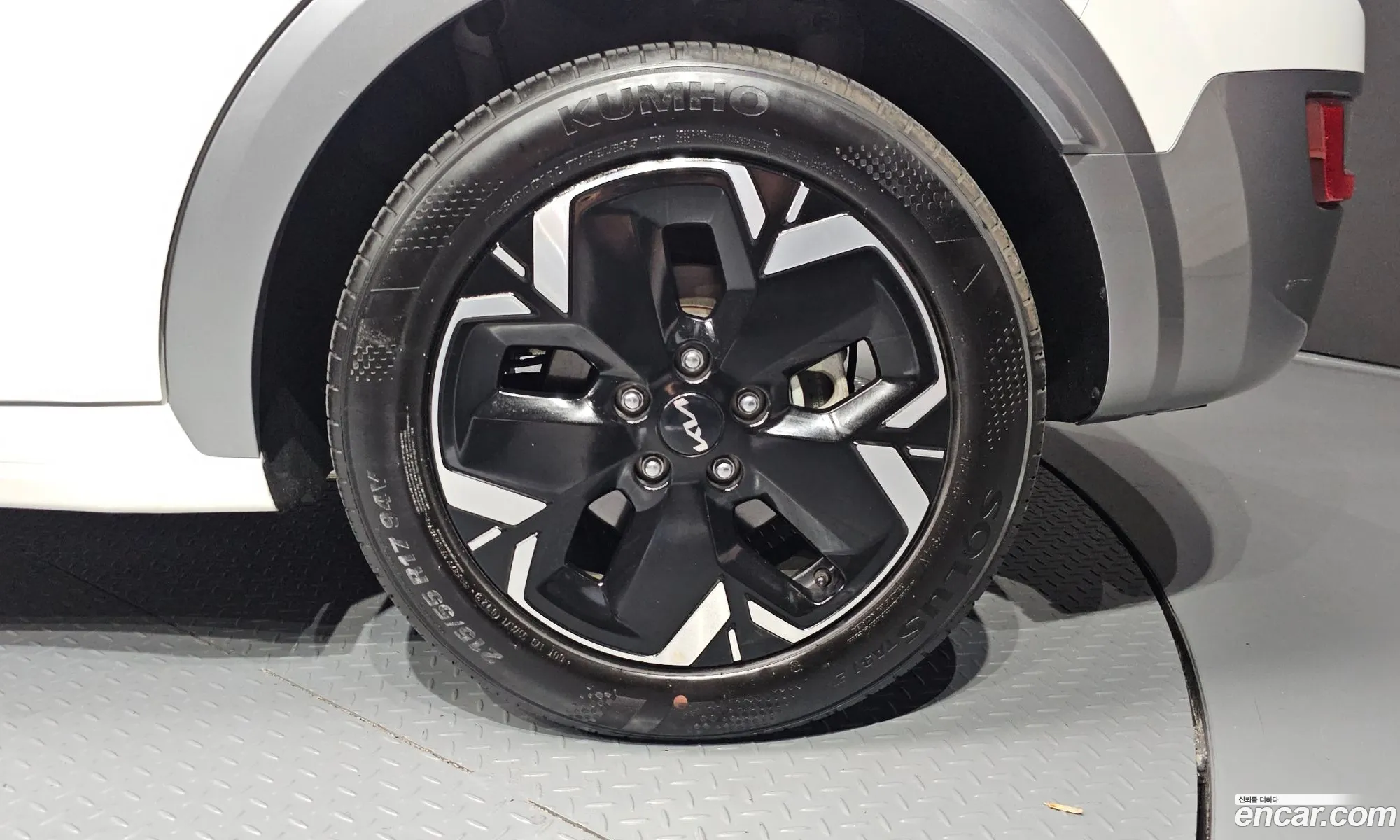 Kia Niro EV 2023 KNACR811FRA048598 — 30