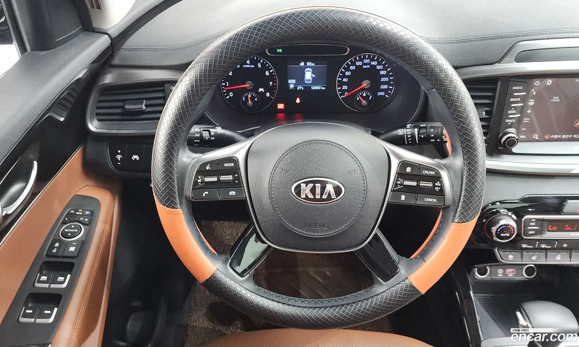 Kia Sorento 2018 KNAPS811BJA438077 — 18