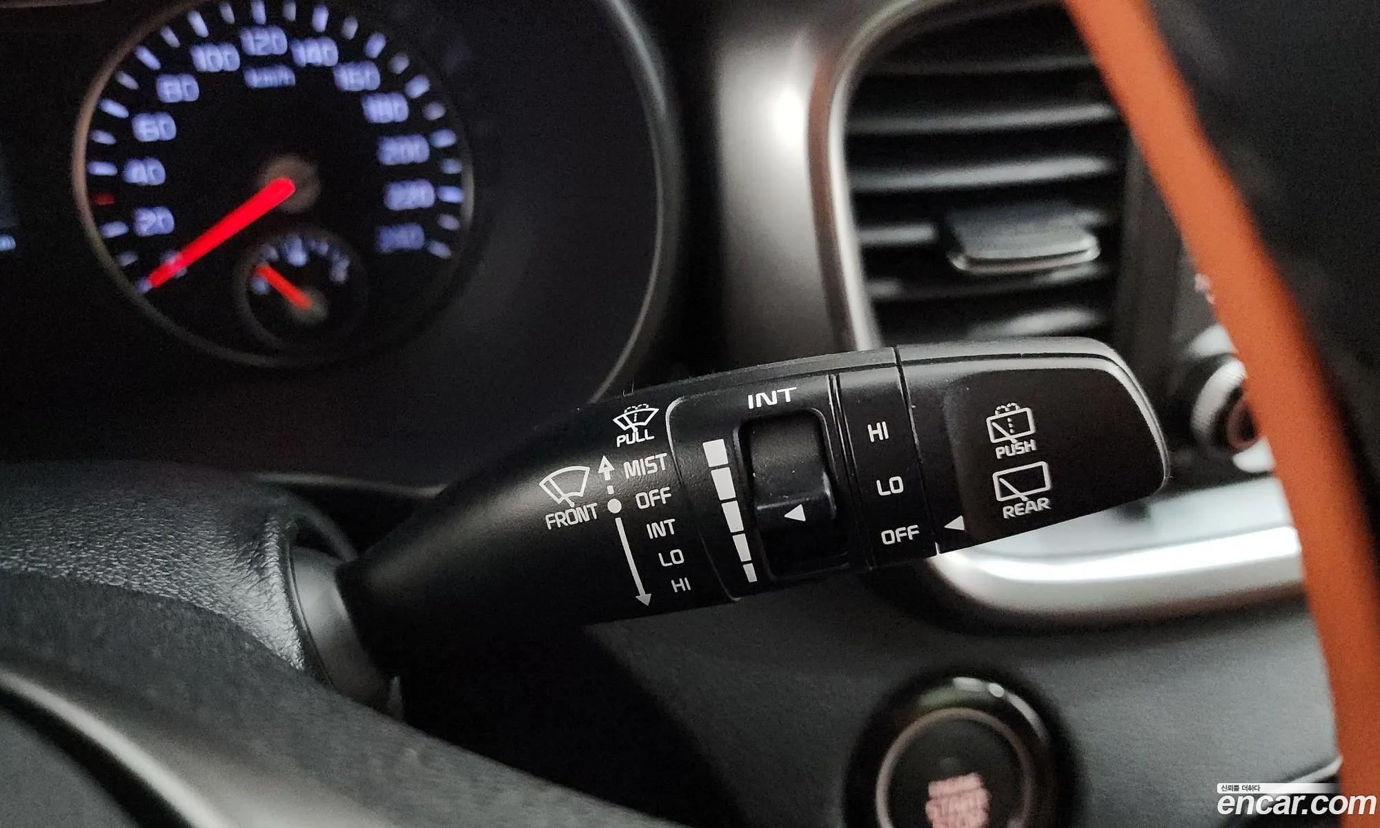 Kia Sorento 2018 KNAPS811BJA438077 — 17
