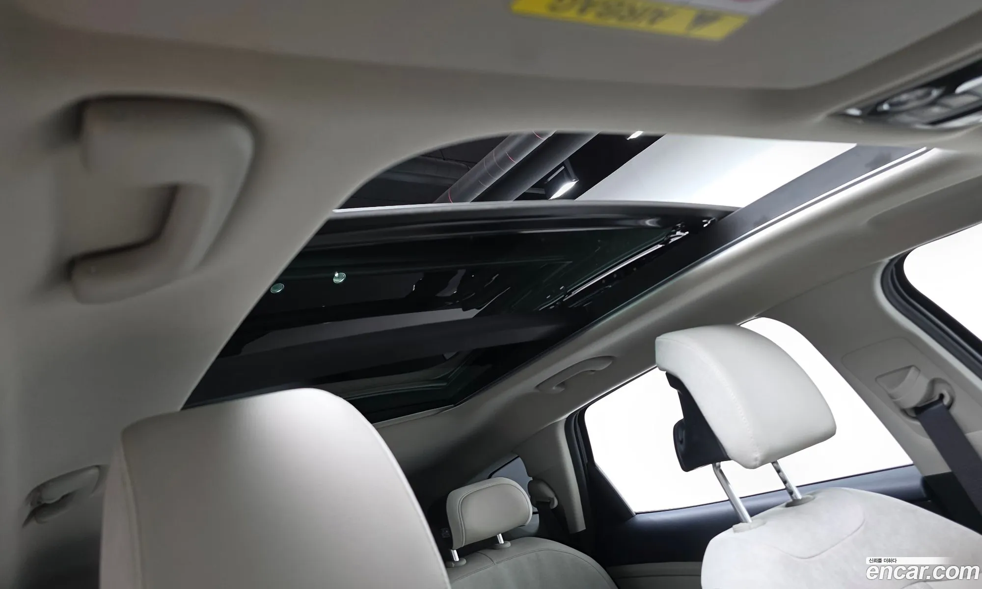 Kia Sportage Hybrid 2023 — 37