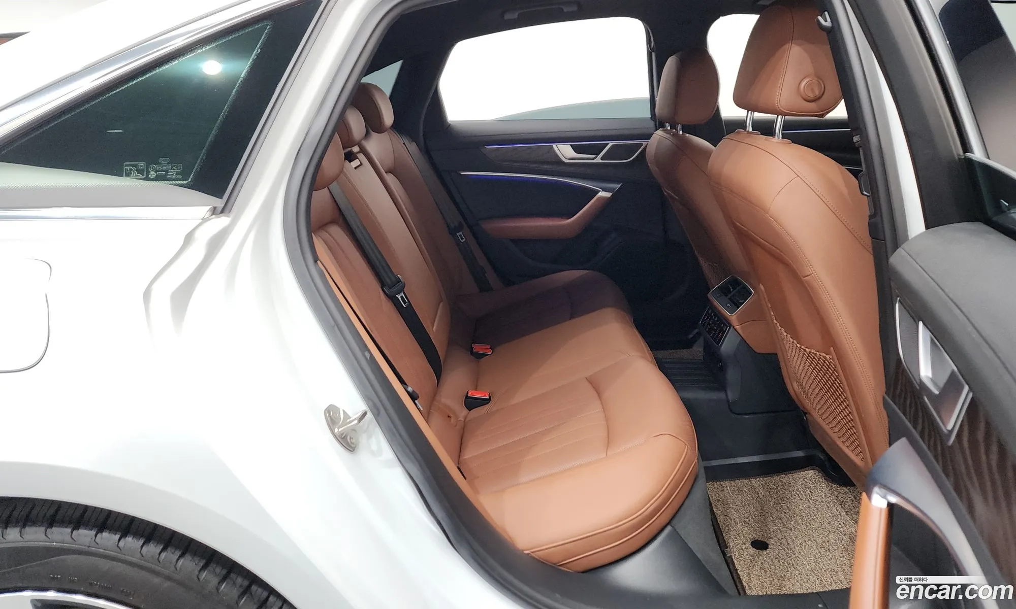 Audi A6 2022 WAUZZZF26NN011621 — 17