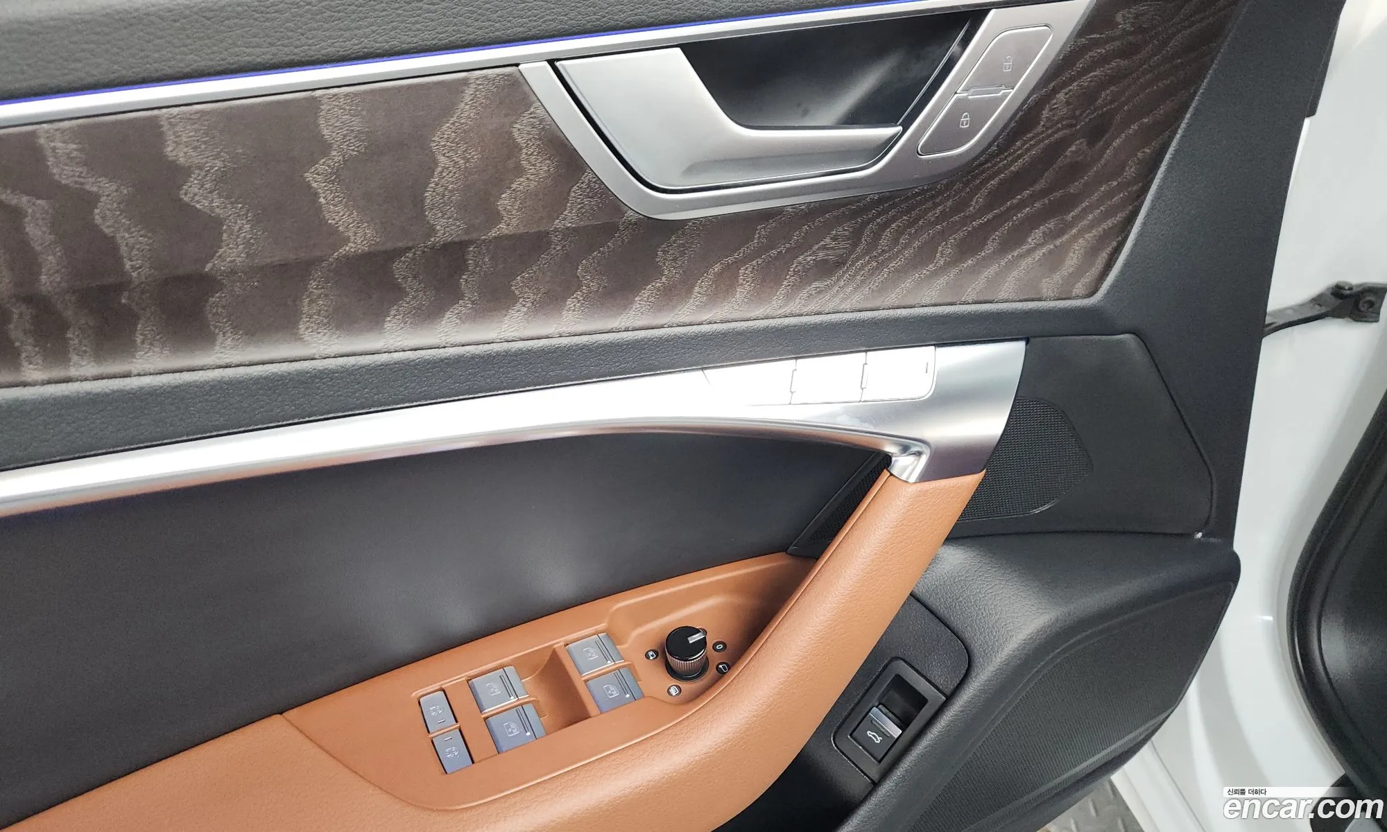 Audi A6 2022 WAUZZZF26NN011621 — 24