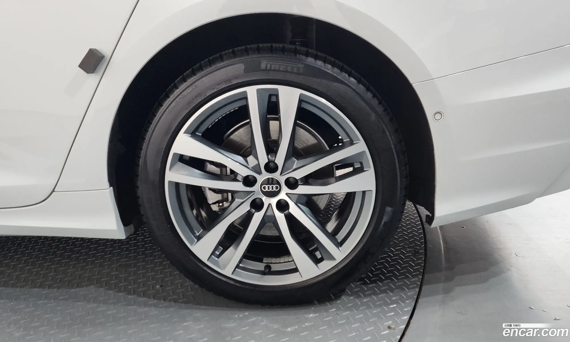 Audi A6 2022 WAUZZZF26NN011621 — 33