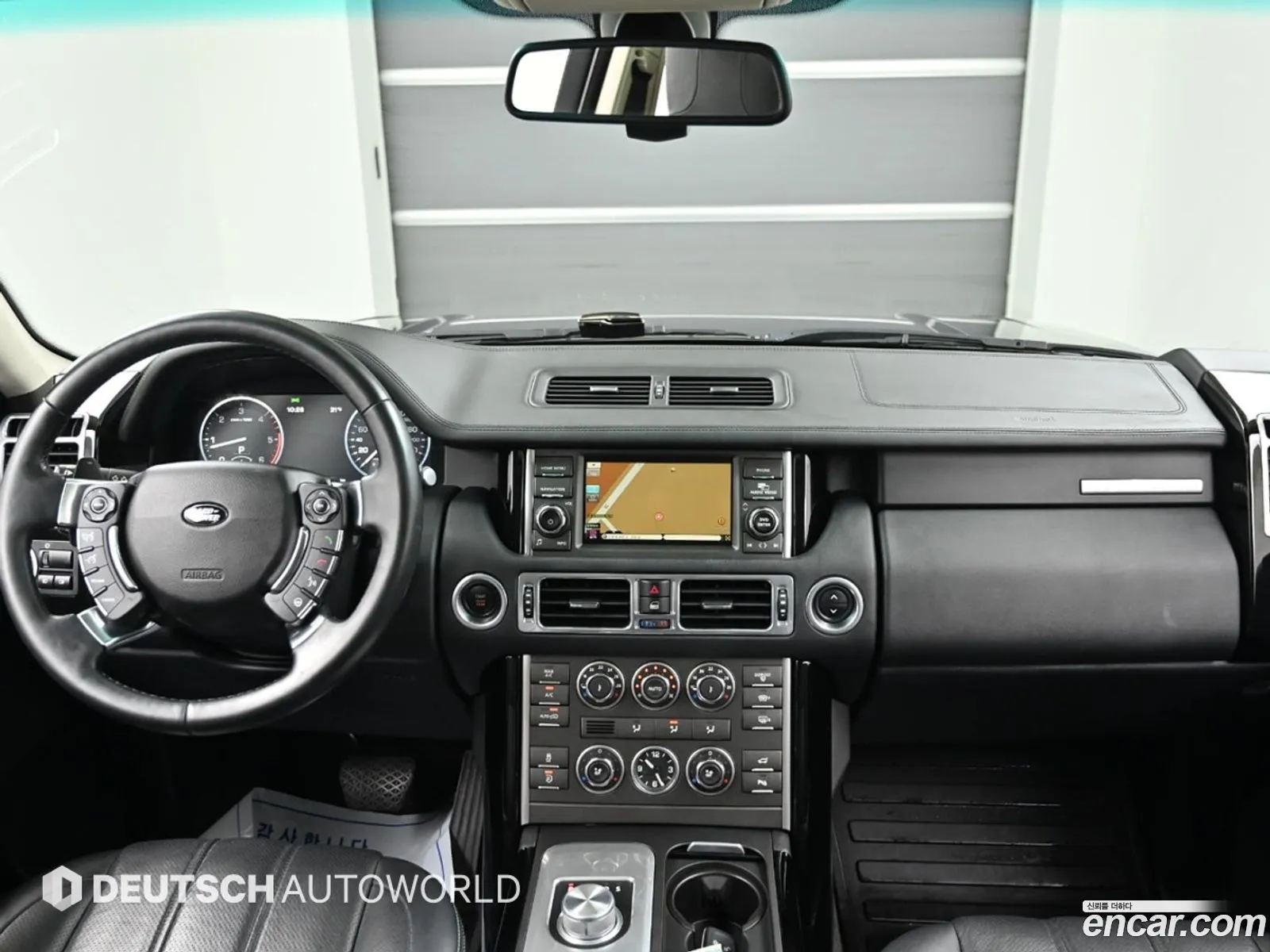 Land Rover Range Rover 2011 — 13