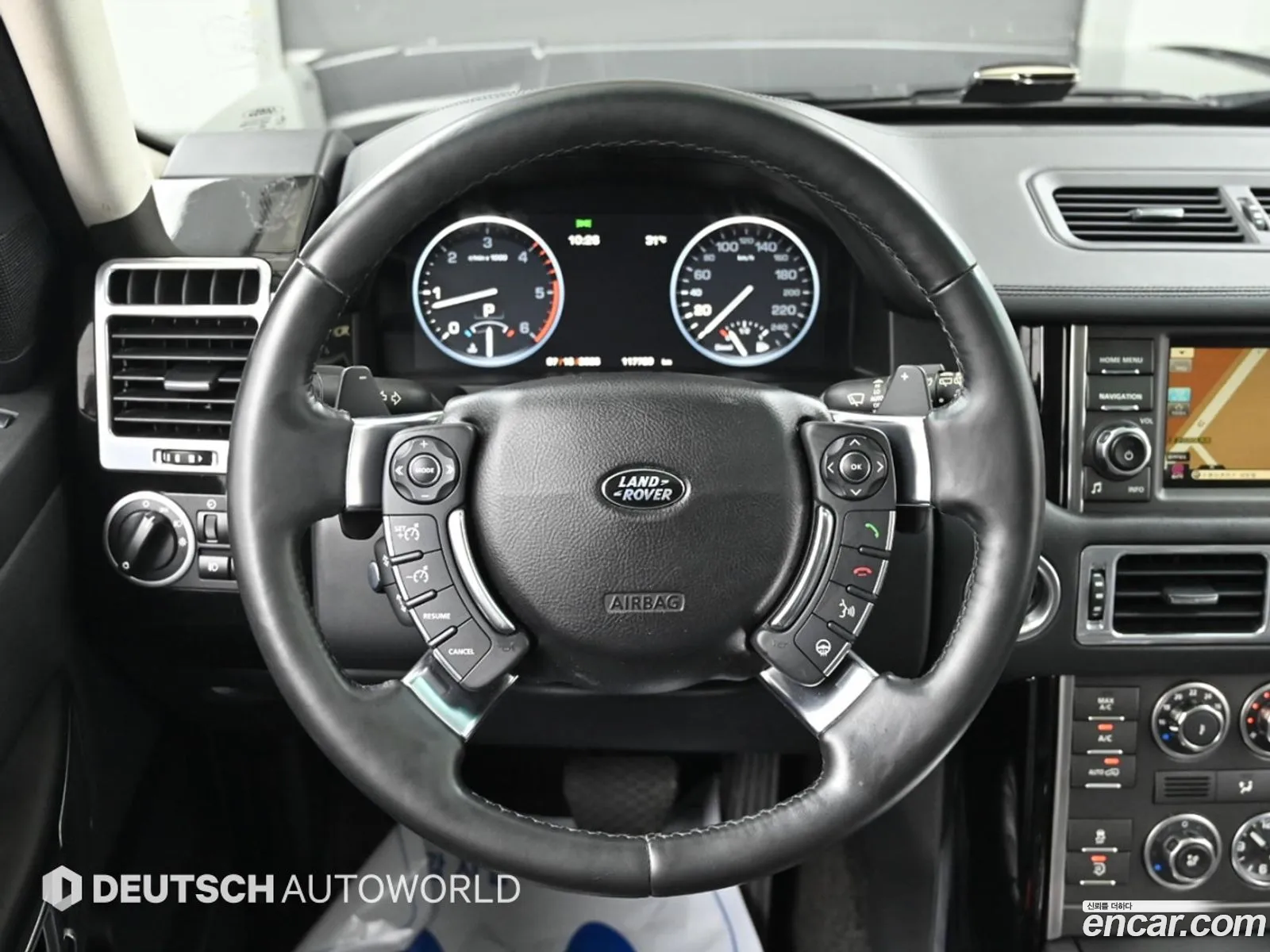 Land Rover Range Rover 2011 — 16