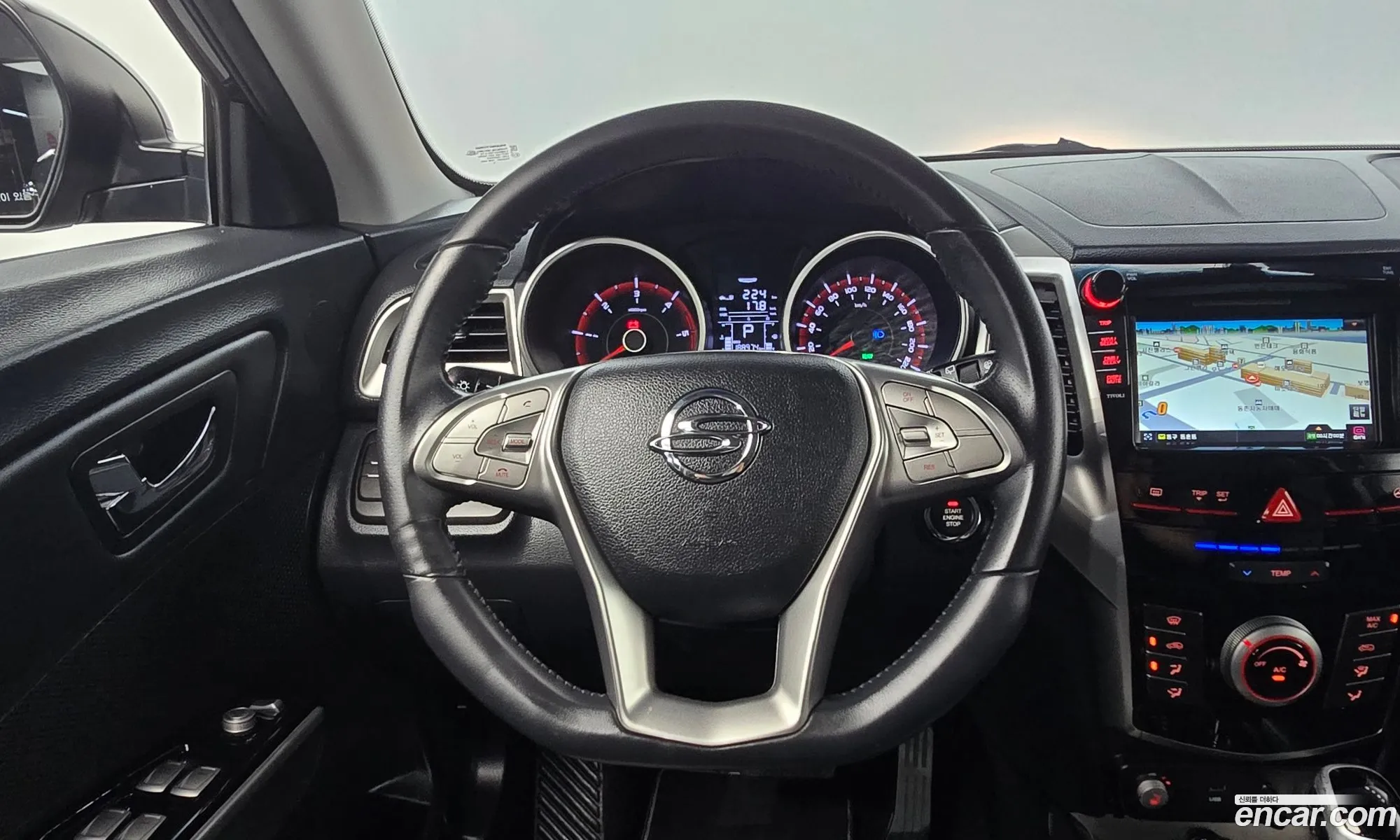 KG Mobility (SsangYong) Tivoli 2016 — 11