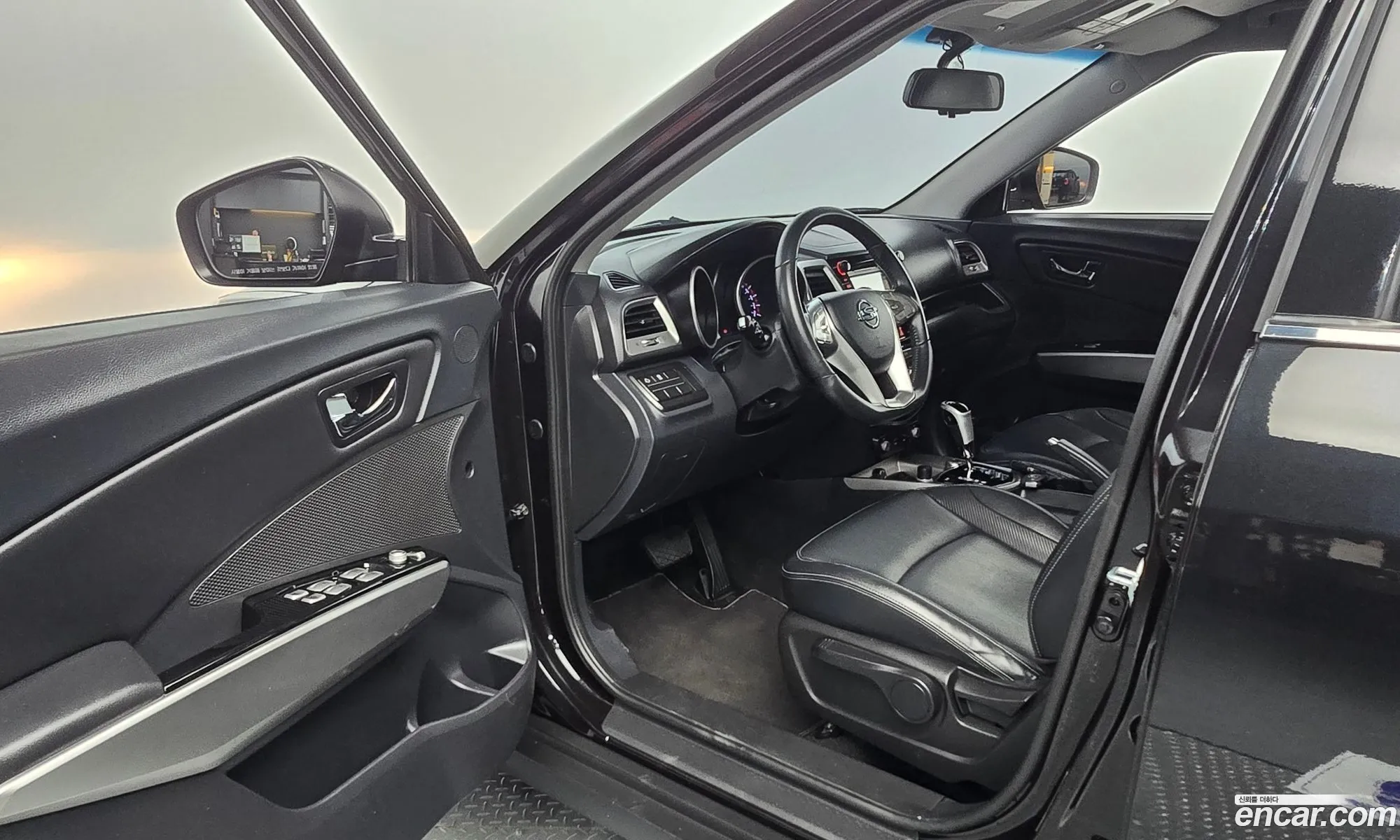 KG Mobility (SsangYong) Tivoli 2016 — 7