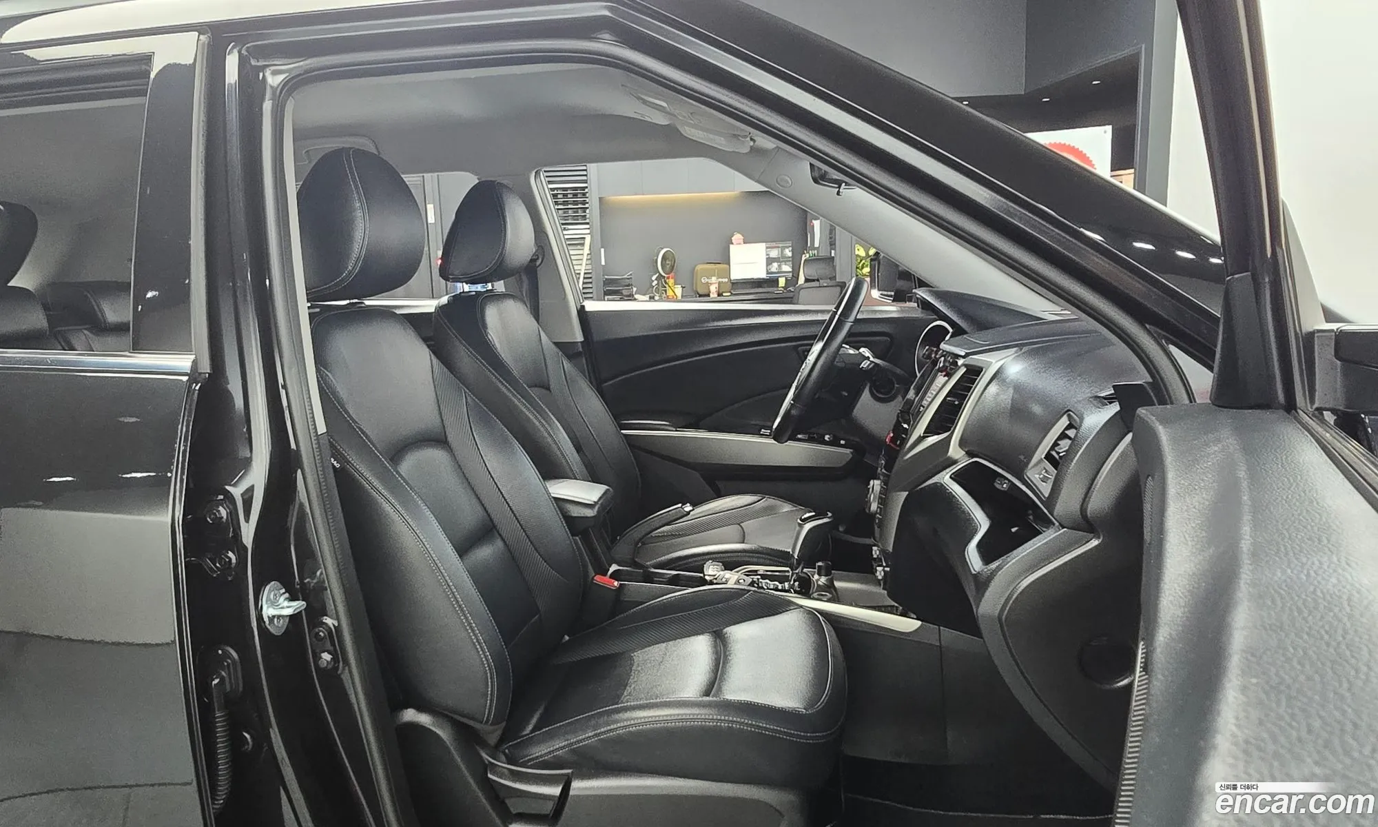 KG Mobility (SsangYong) Tivoli 2016 — 2
