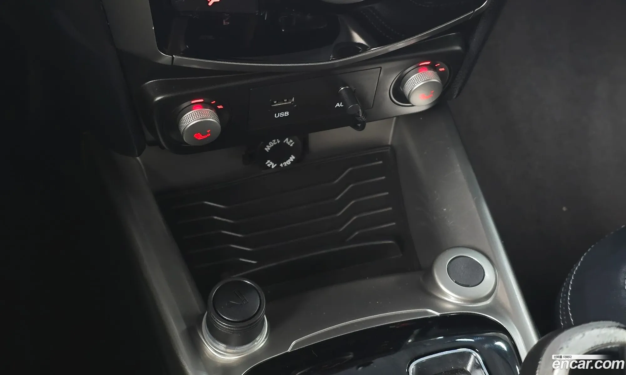 KG Mobility (SsangYong) Tivoli 2016 — 17