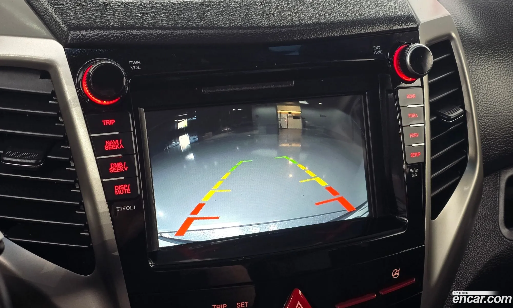 KG Mobility (SsangYong) Tivoli 2016 — 12