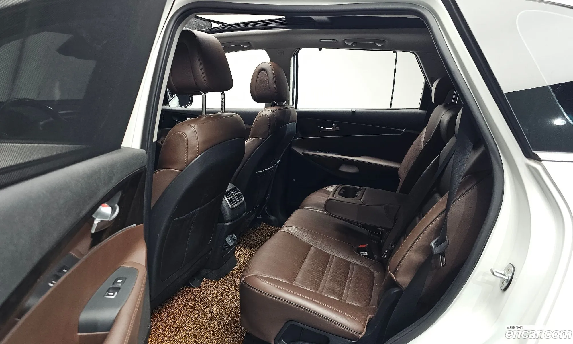 Kia Sorento 2017 — 24