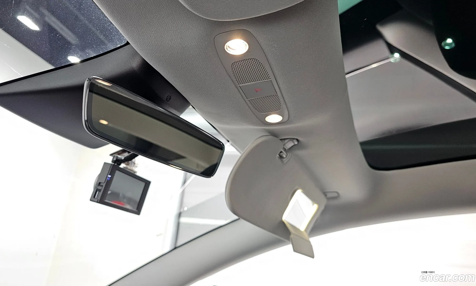 Tesla Model 3 2020 5YJ3E1EA4LF694395 — 17