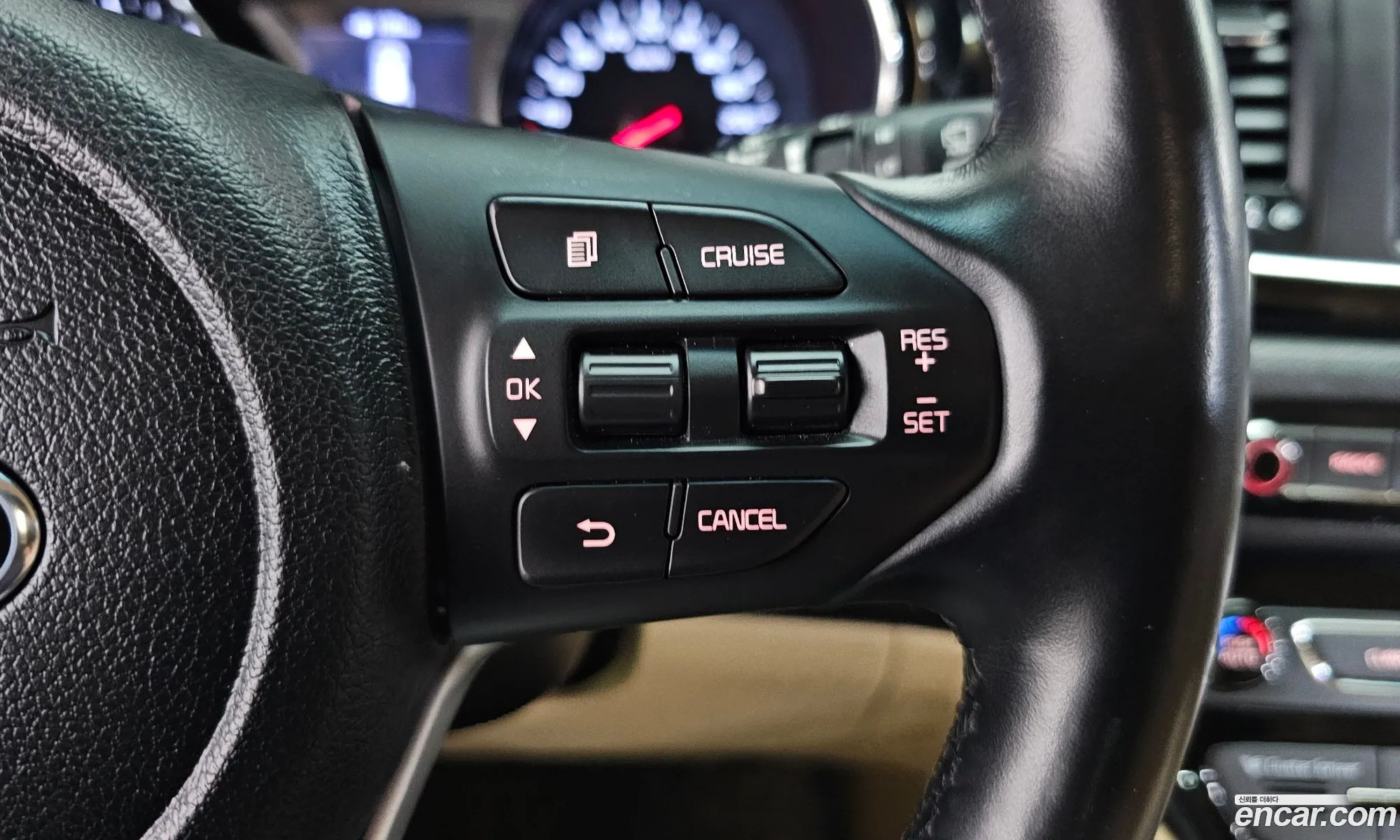 Kia Carnival 2019 KNAMB81ABKS571746 — 16