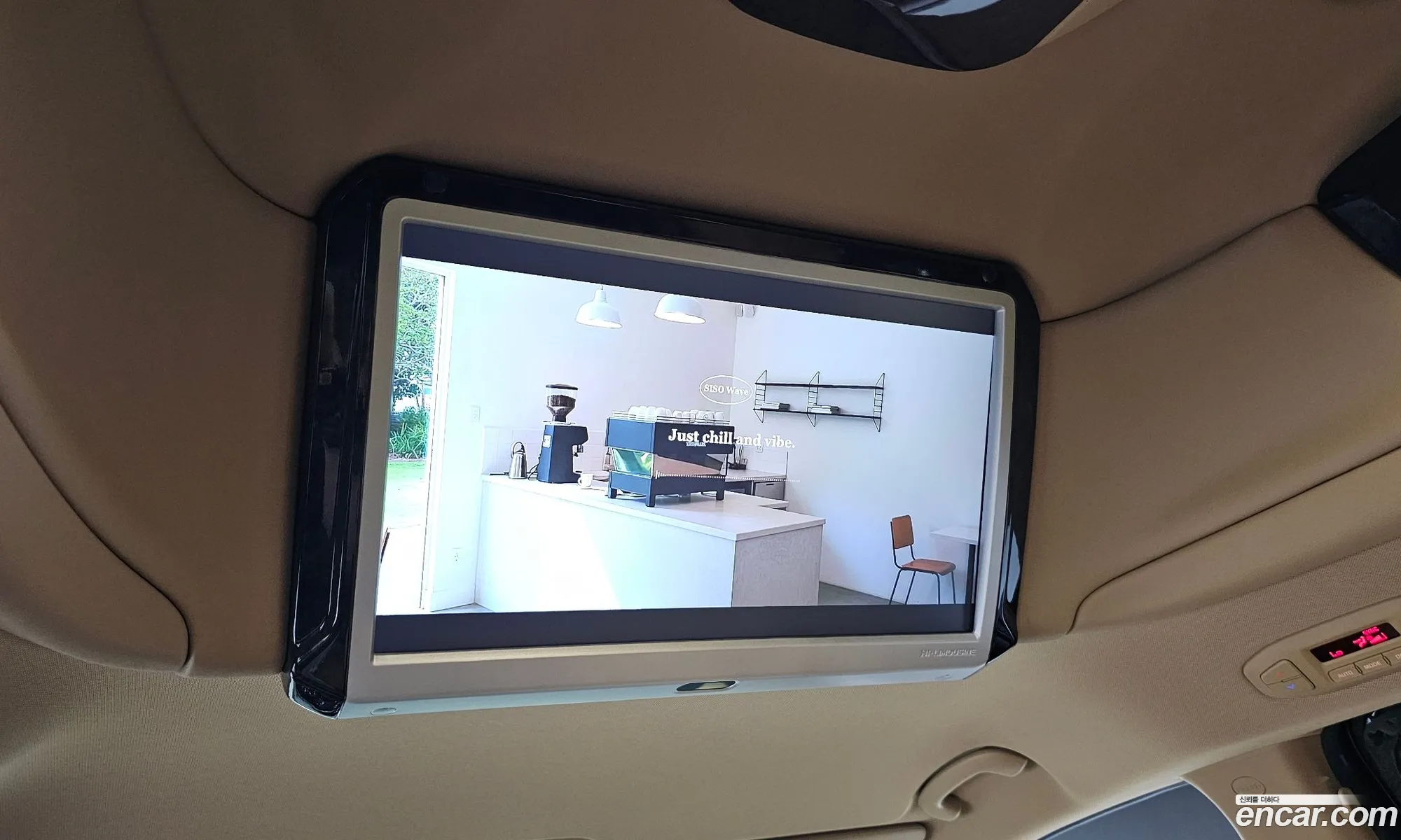Kia Carnival 2019 KNAMB81ABKS571746 — 4